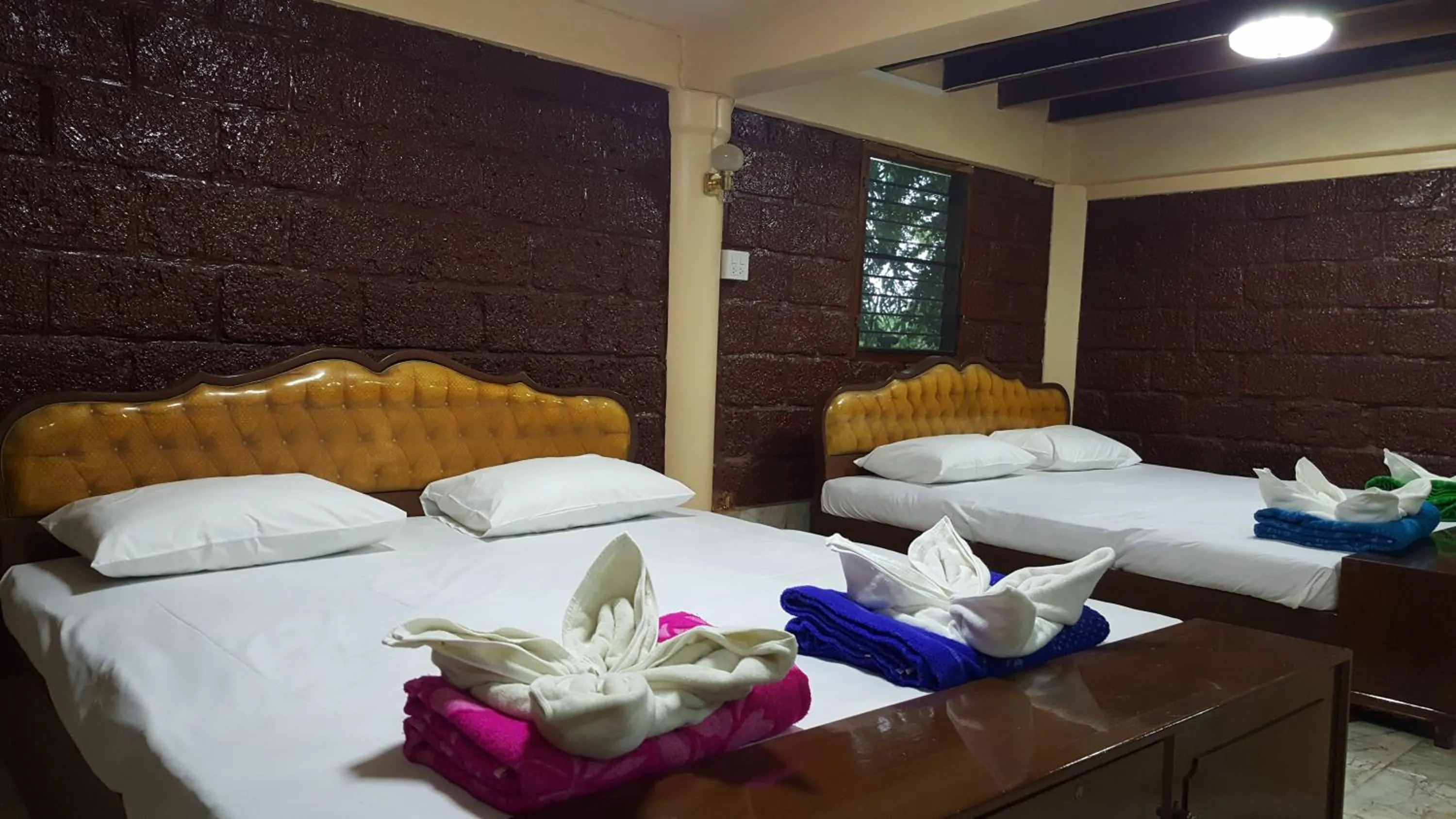 Bed in Ratmanee House