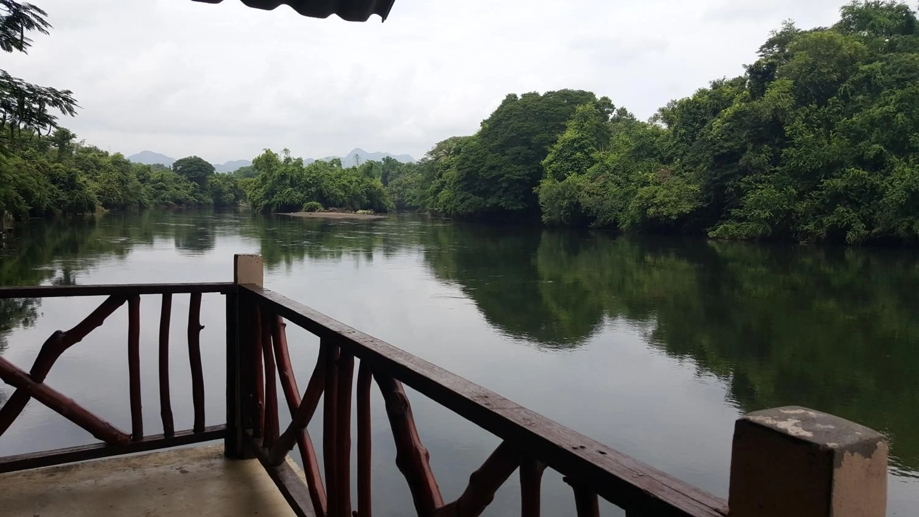 Balcony/Terrace in Ratmanee House