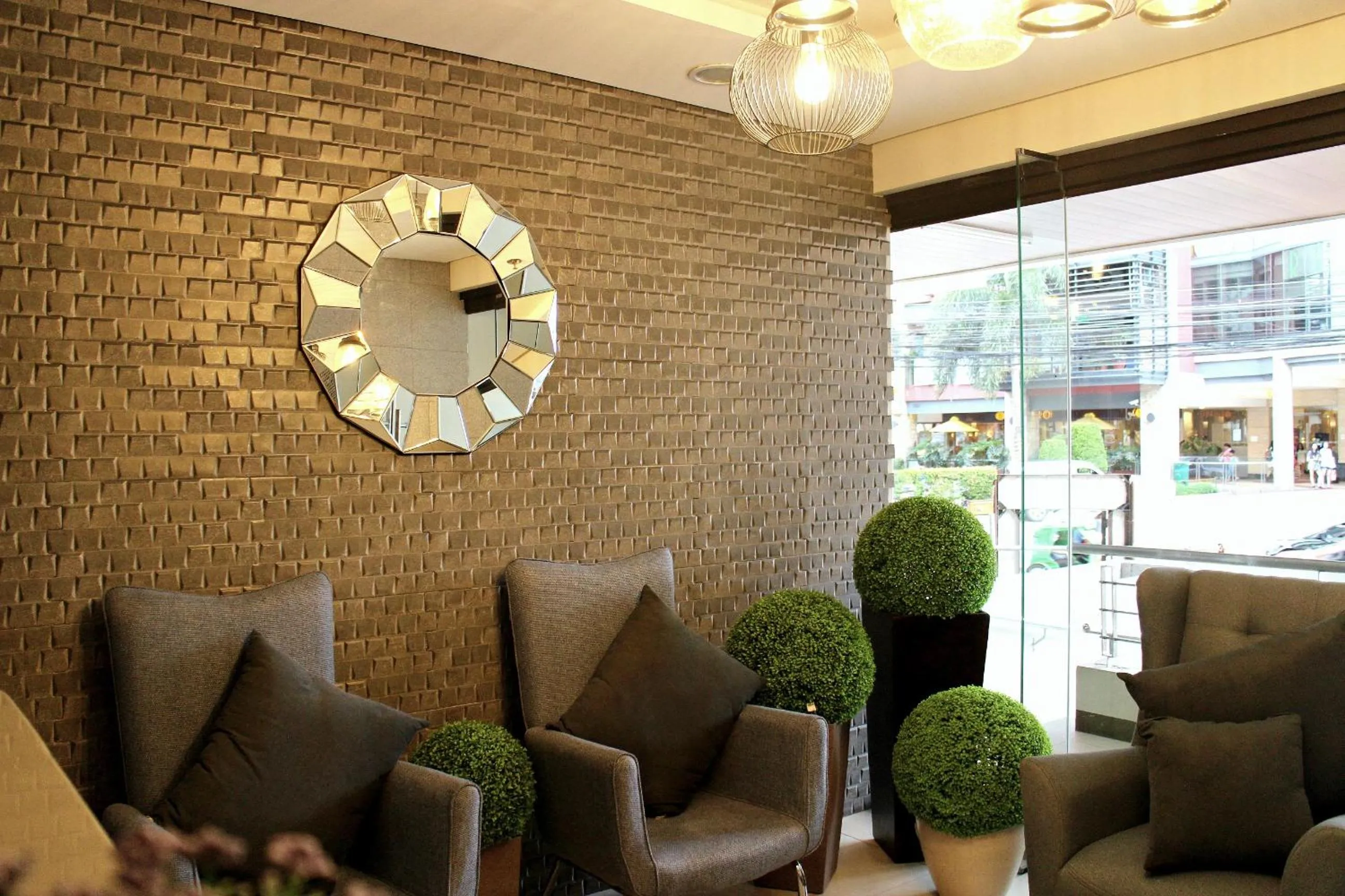 Lobby or reception in Food District Hostel - Ortigas Kapitolyo