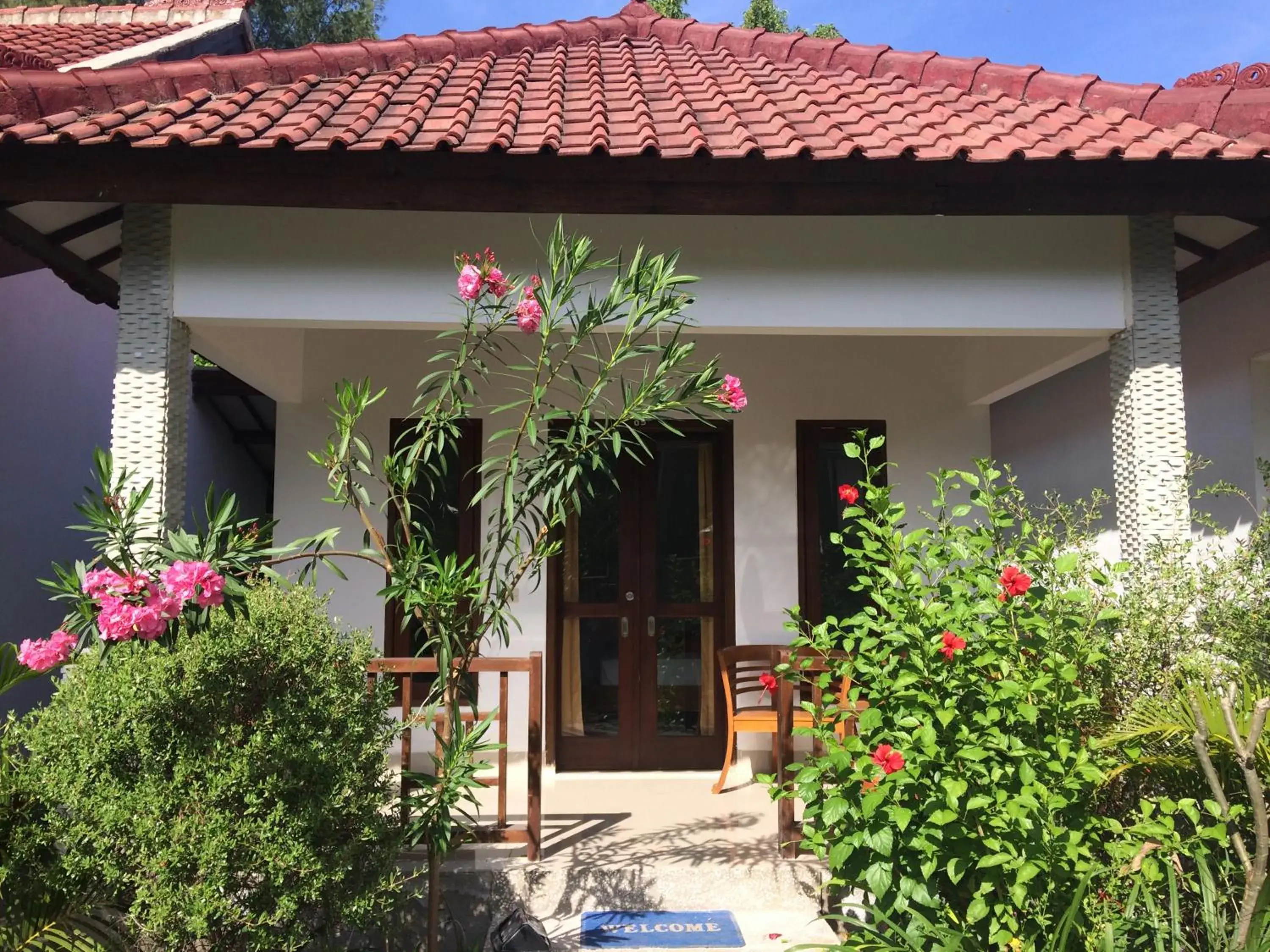 Twin Room with Bathroom - single occupancy in Gili Beach Twin Room with Bathroom - single occupancy in Gili Beach