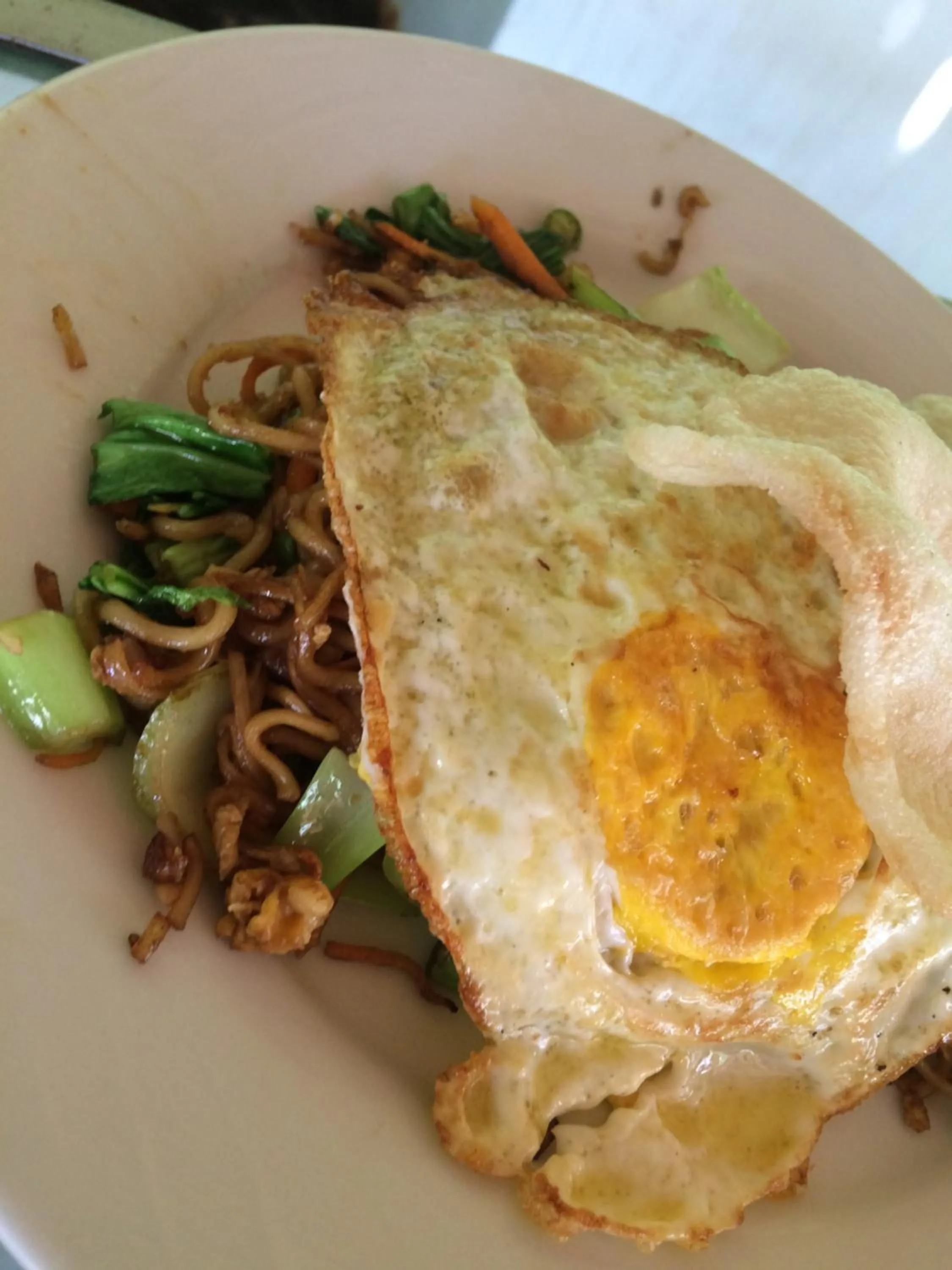 Restaurant/places to eat in Gili Beach