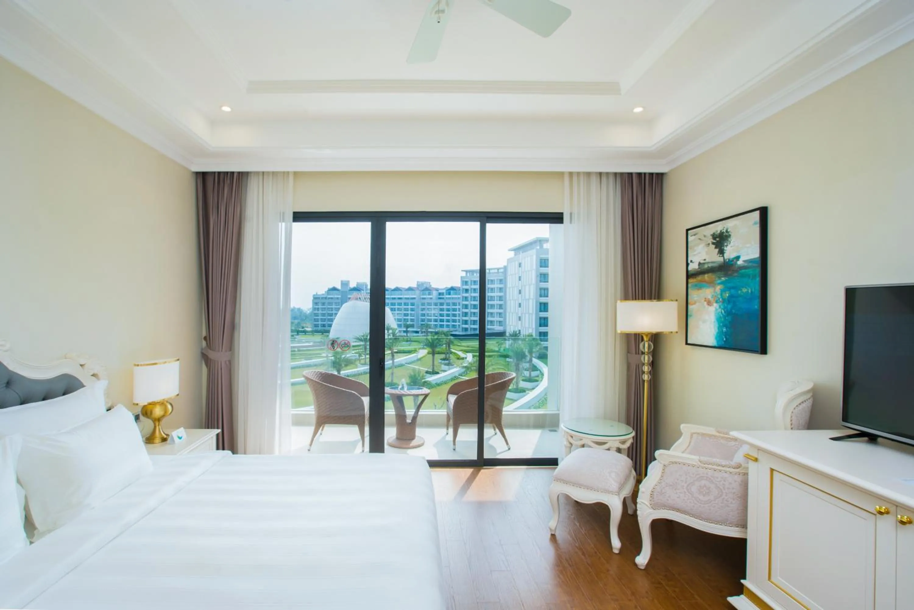 Standard Double Room in Wyndham Grand Phu Quoc