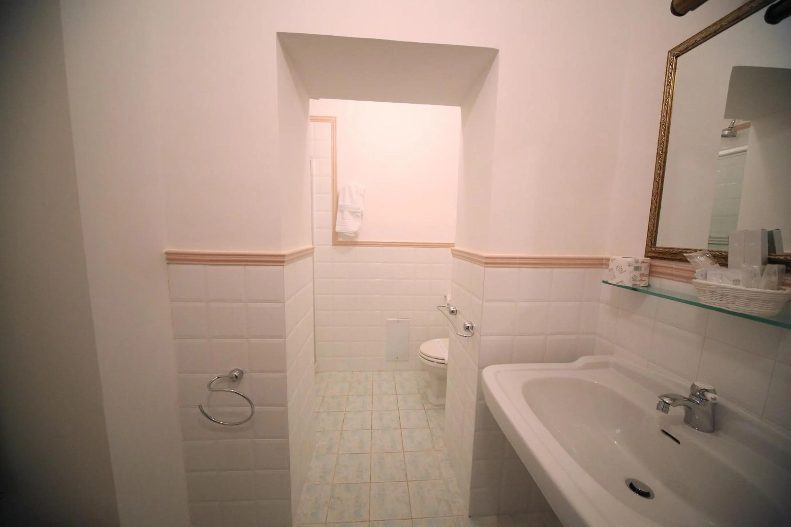 Bathroom in Eliceto Resort & SPA