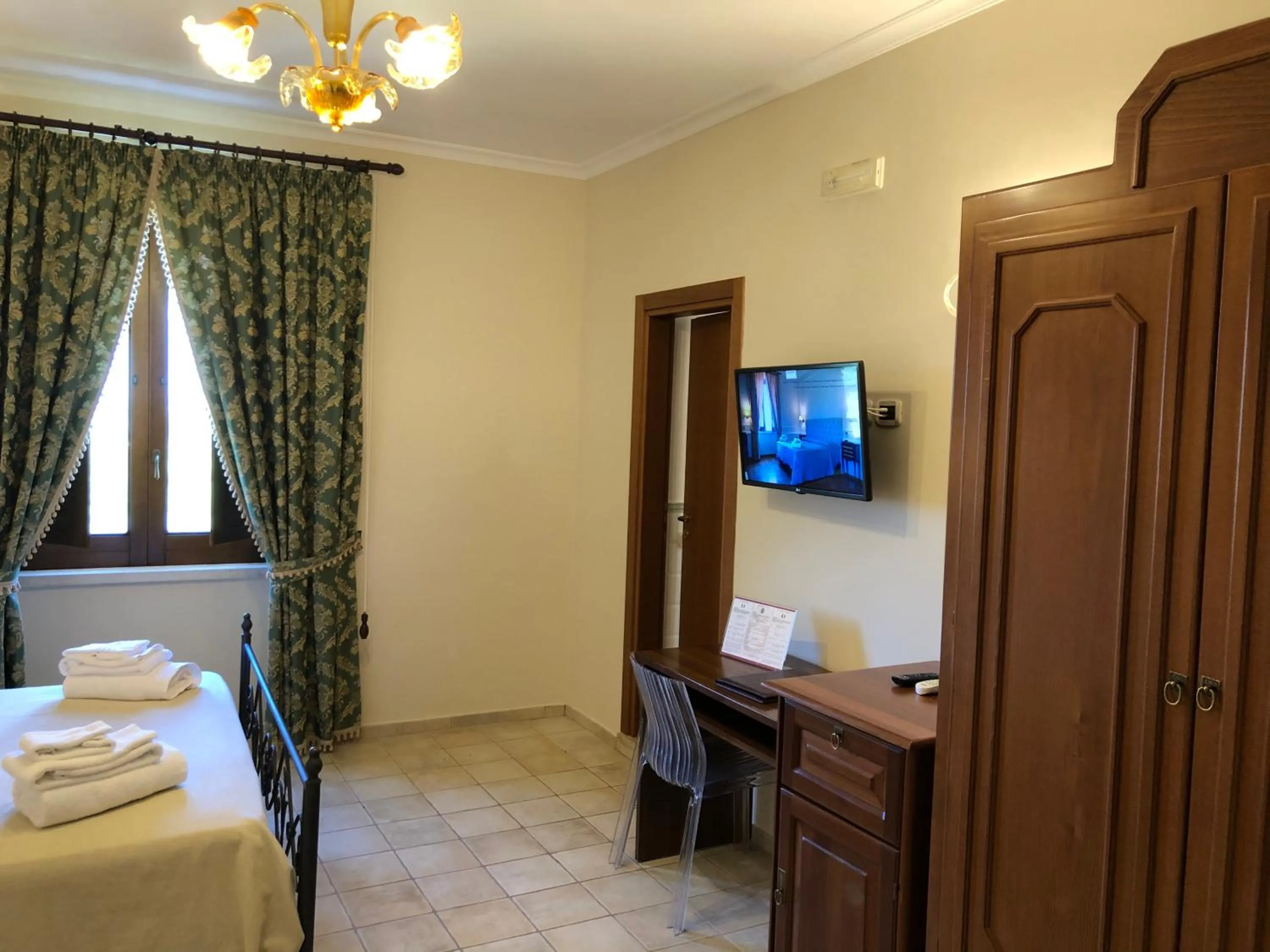 Bed in Eliceto Resort & SPA