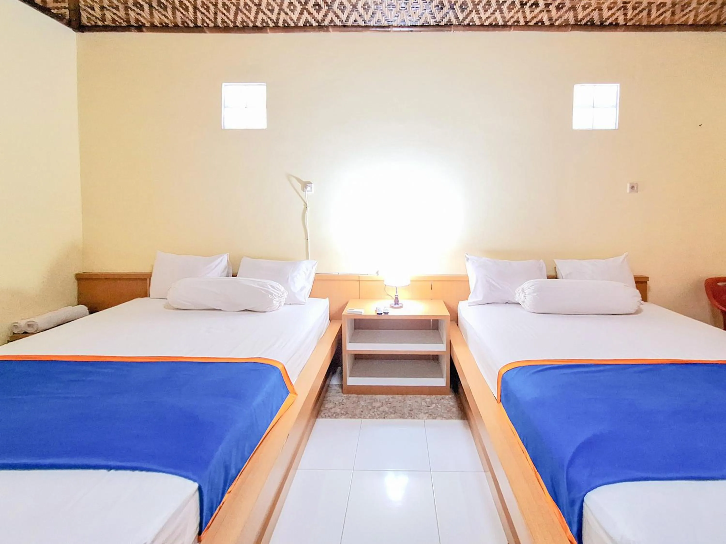 Bedroom, Bed in Hotel Family Syariah 1 Parangtritis RedPartner