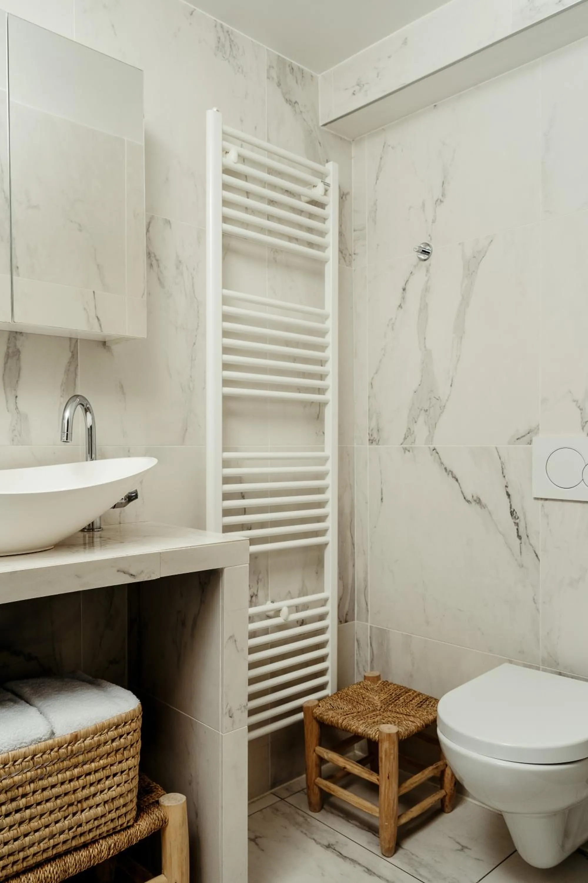 Toilet in My Maison In Paris - Sentier