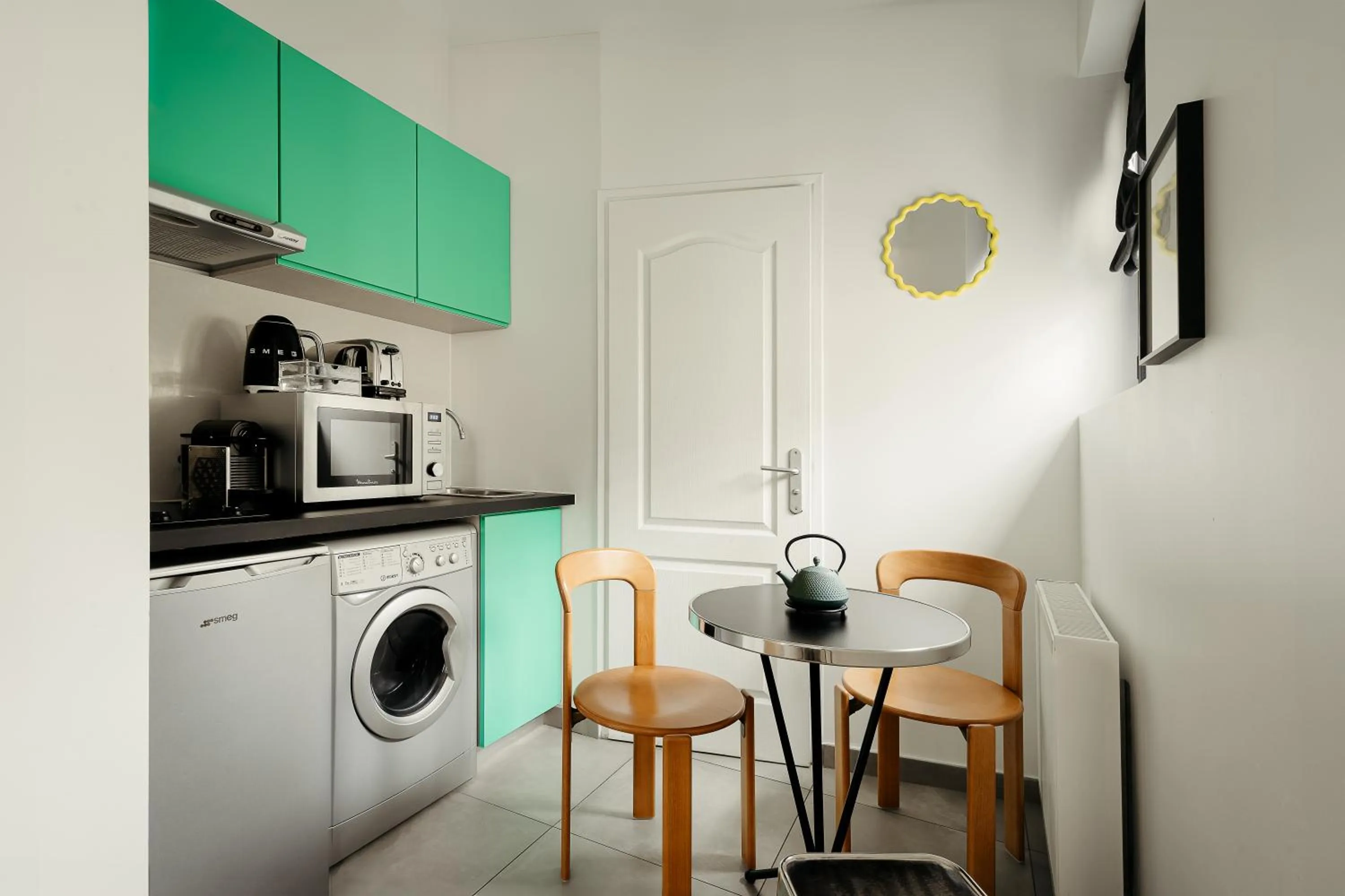 Kitchen or kitchenette in My Maison In Paris - Sentier