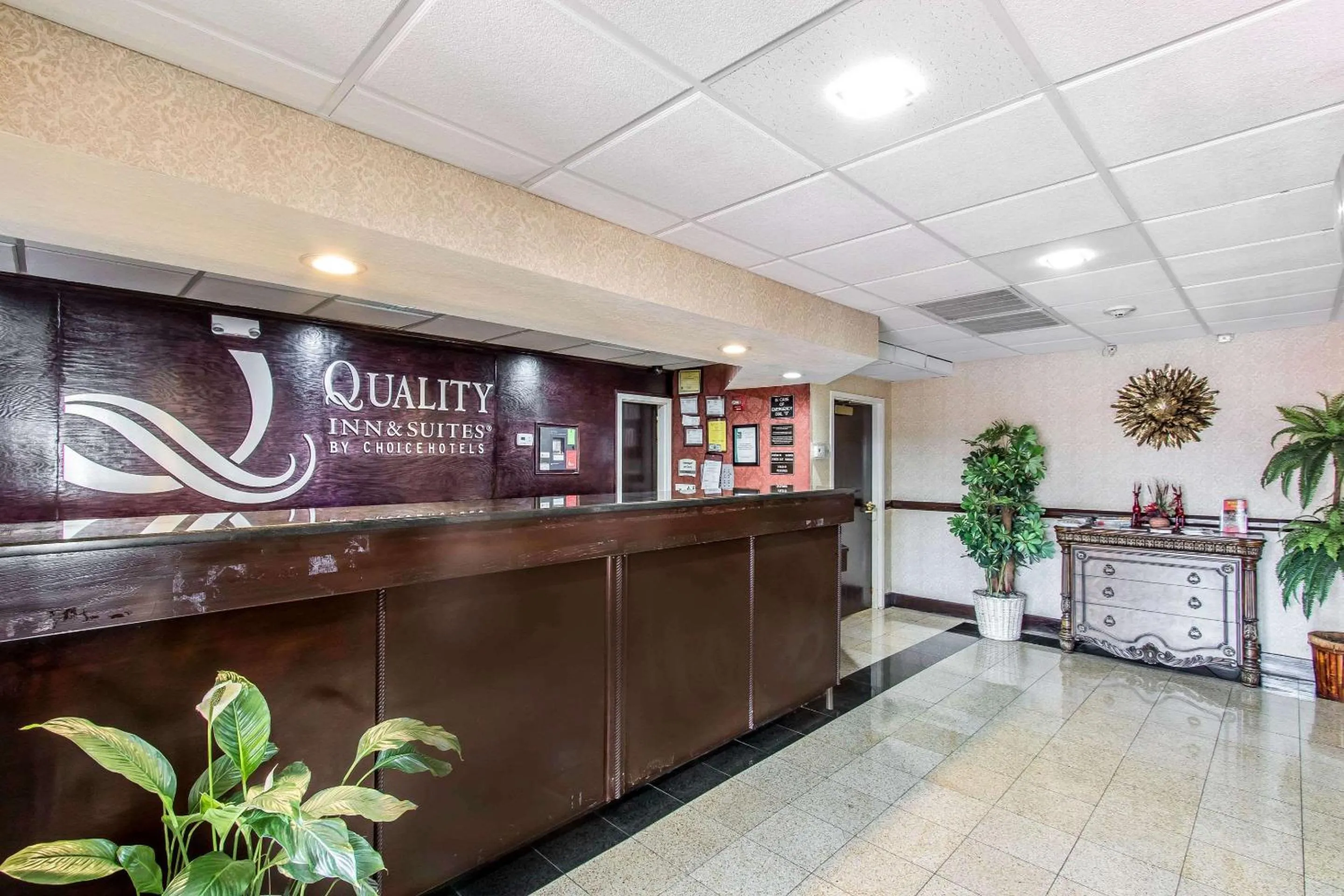 Lobby or reception in Quality Inn & Suites Memphis East