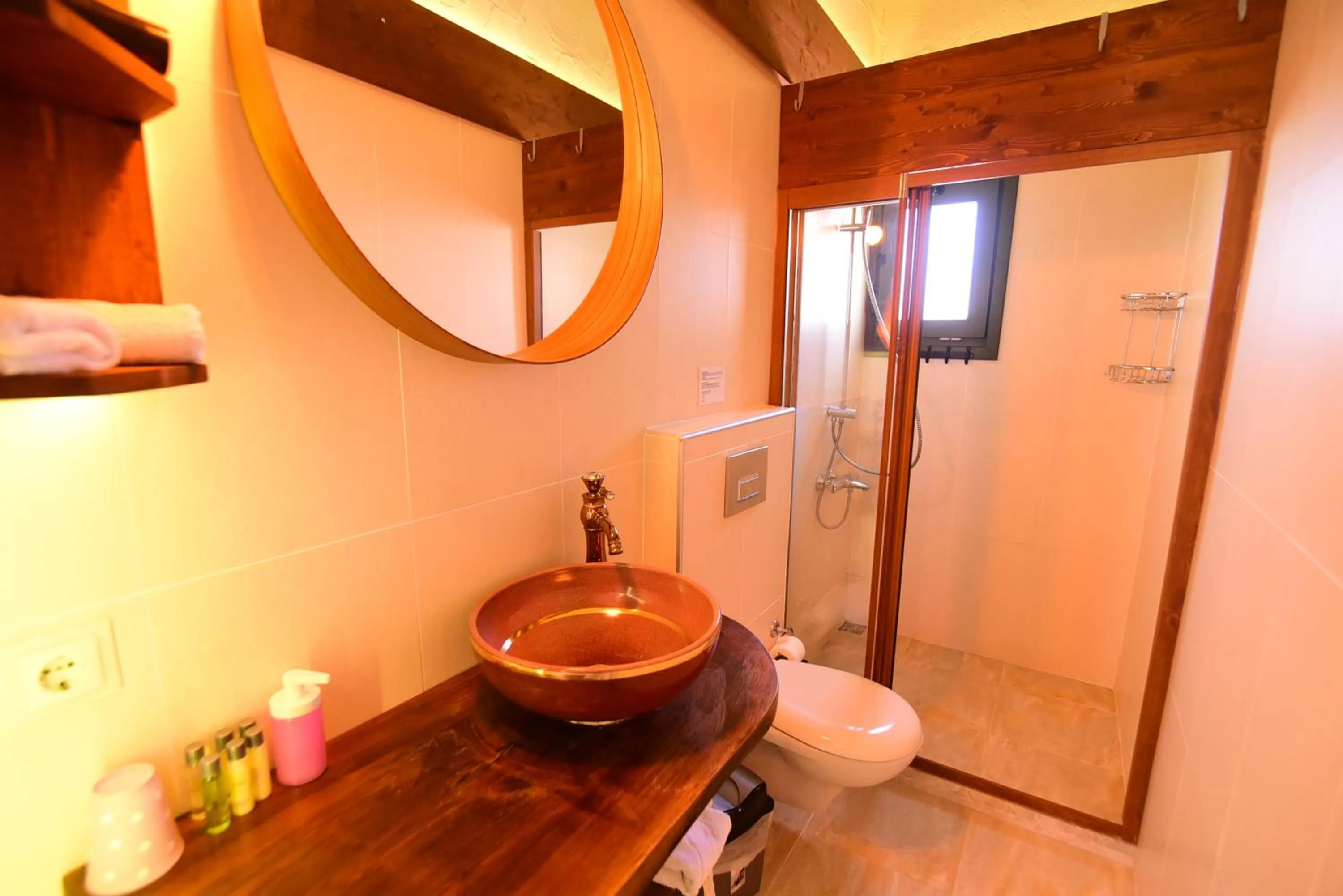 Shower in Perla Rossa Alacati