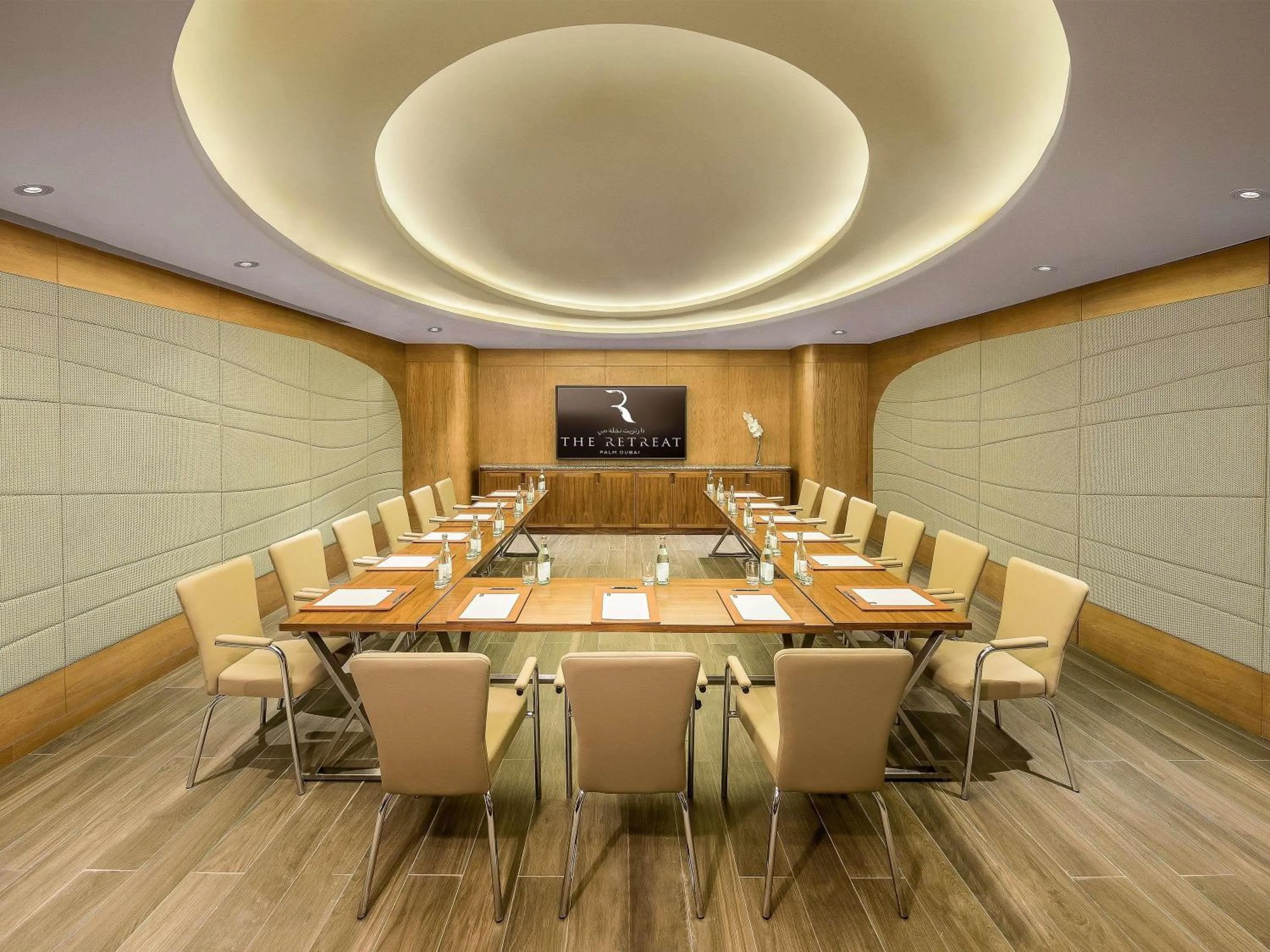 Meeting/conference room in The Retreat Palm Dubai MGallery by Sofitel