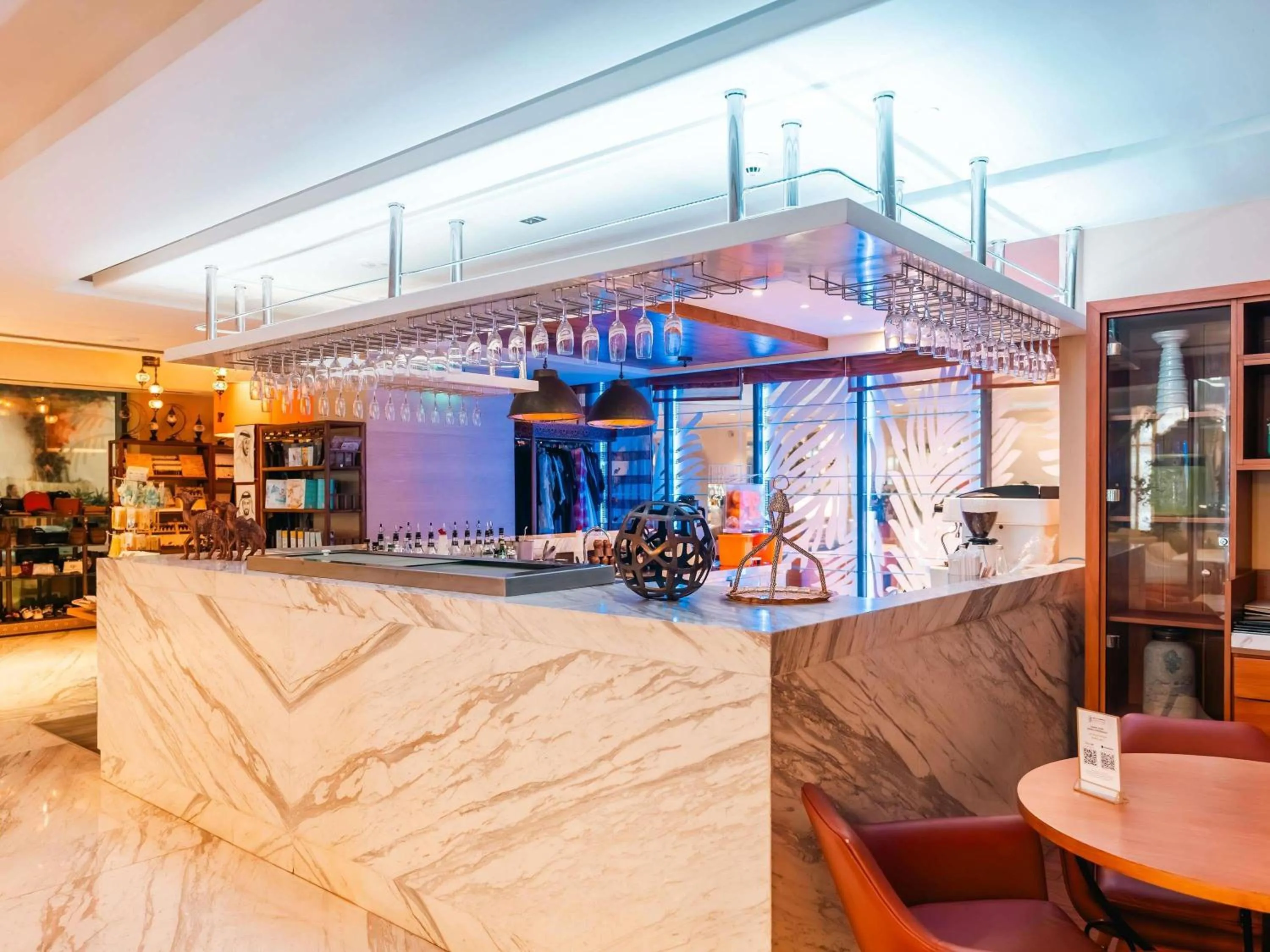 Restaurant/places to eat in The Retreat Palm Dubai MGallery by Sofitel