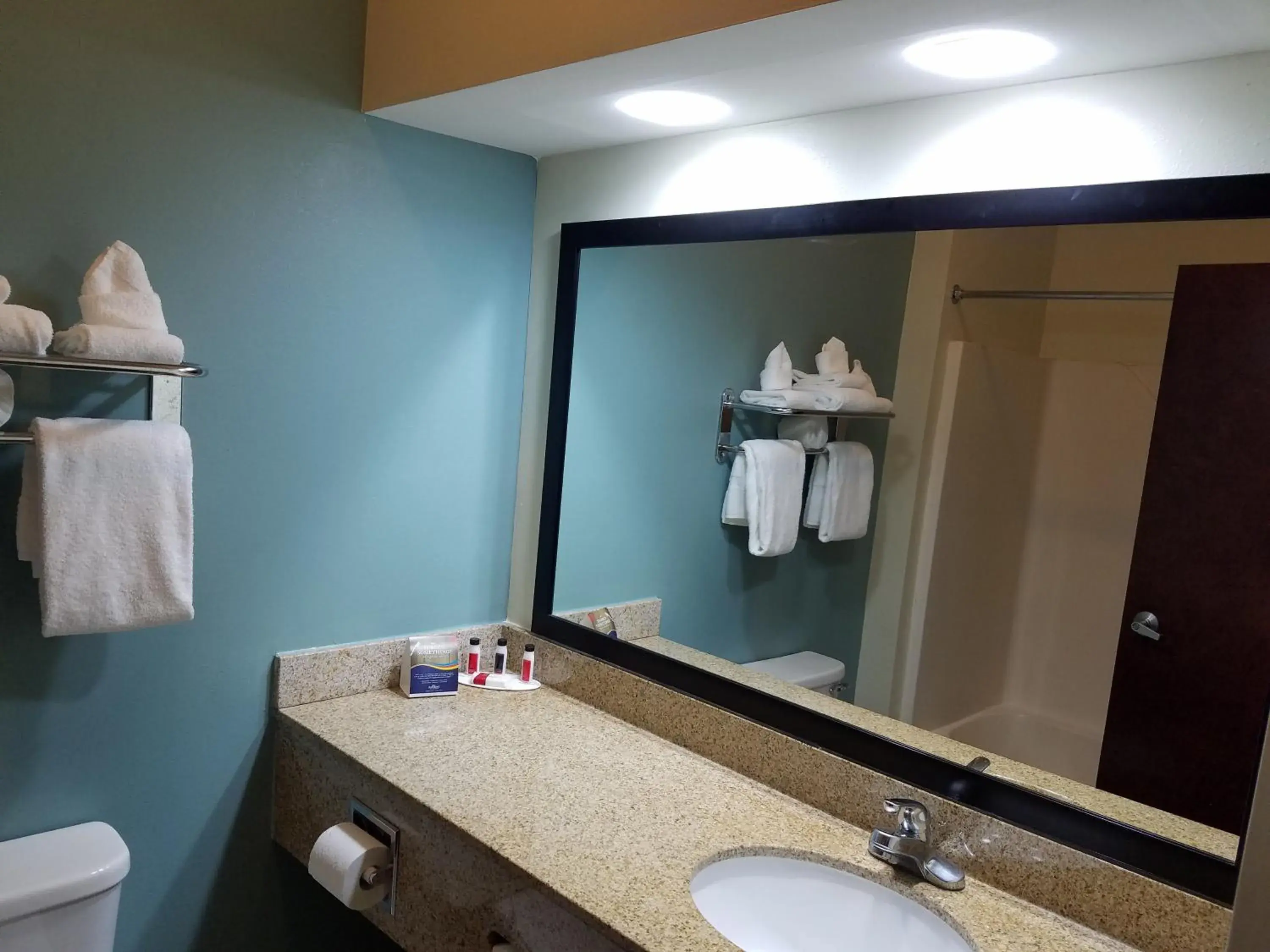 King Suite with One King Bed and Sofa Bed - Non-Smoking in Baymont by Wyndham Grovetown Augusta King Suite with One King Bed and Sofa Bed - Non-Smoking in Baymont by Wyndham Grovetown Augusta