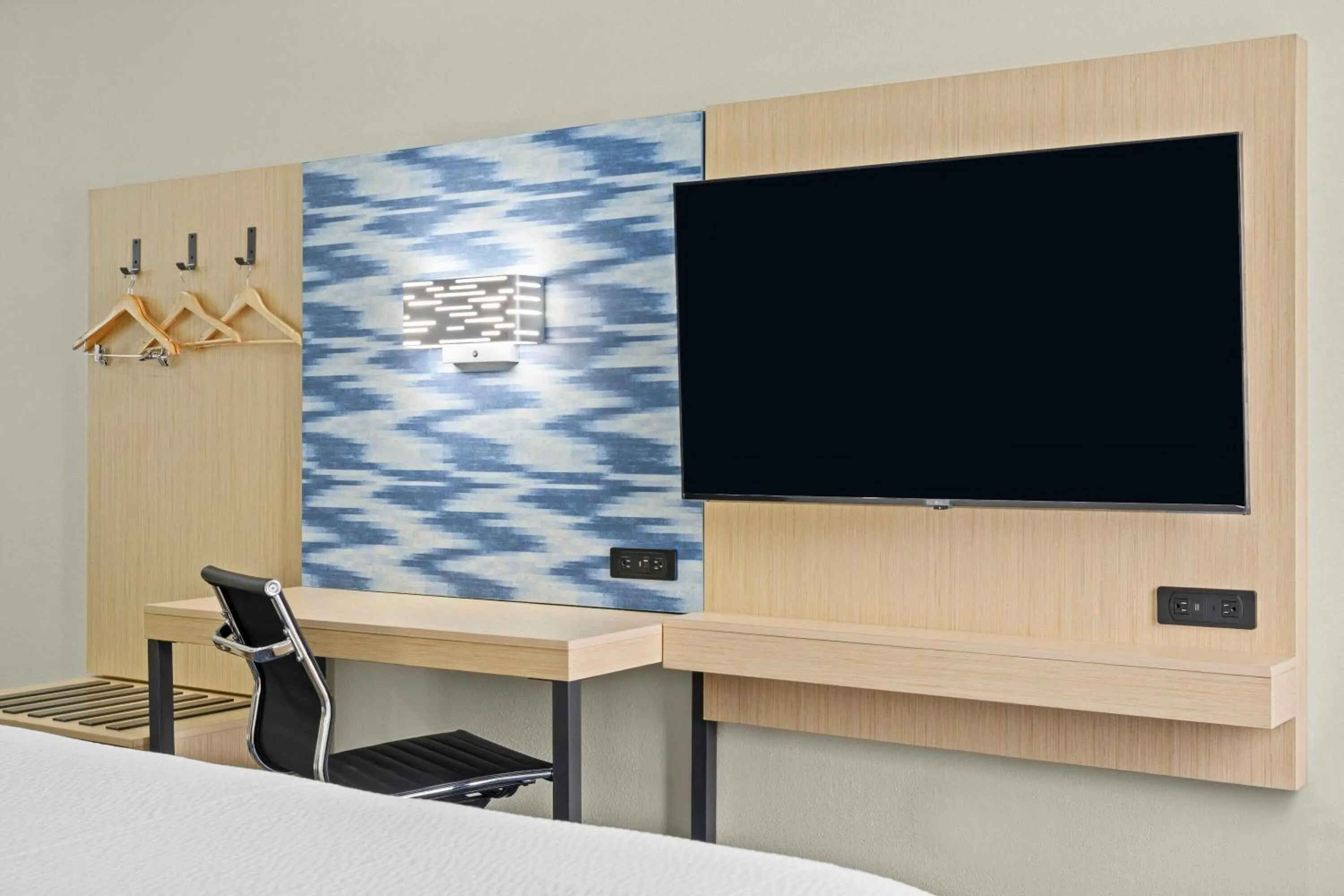 Photo of the whole room in Baymont by Wyndham Grovetown Augusta