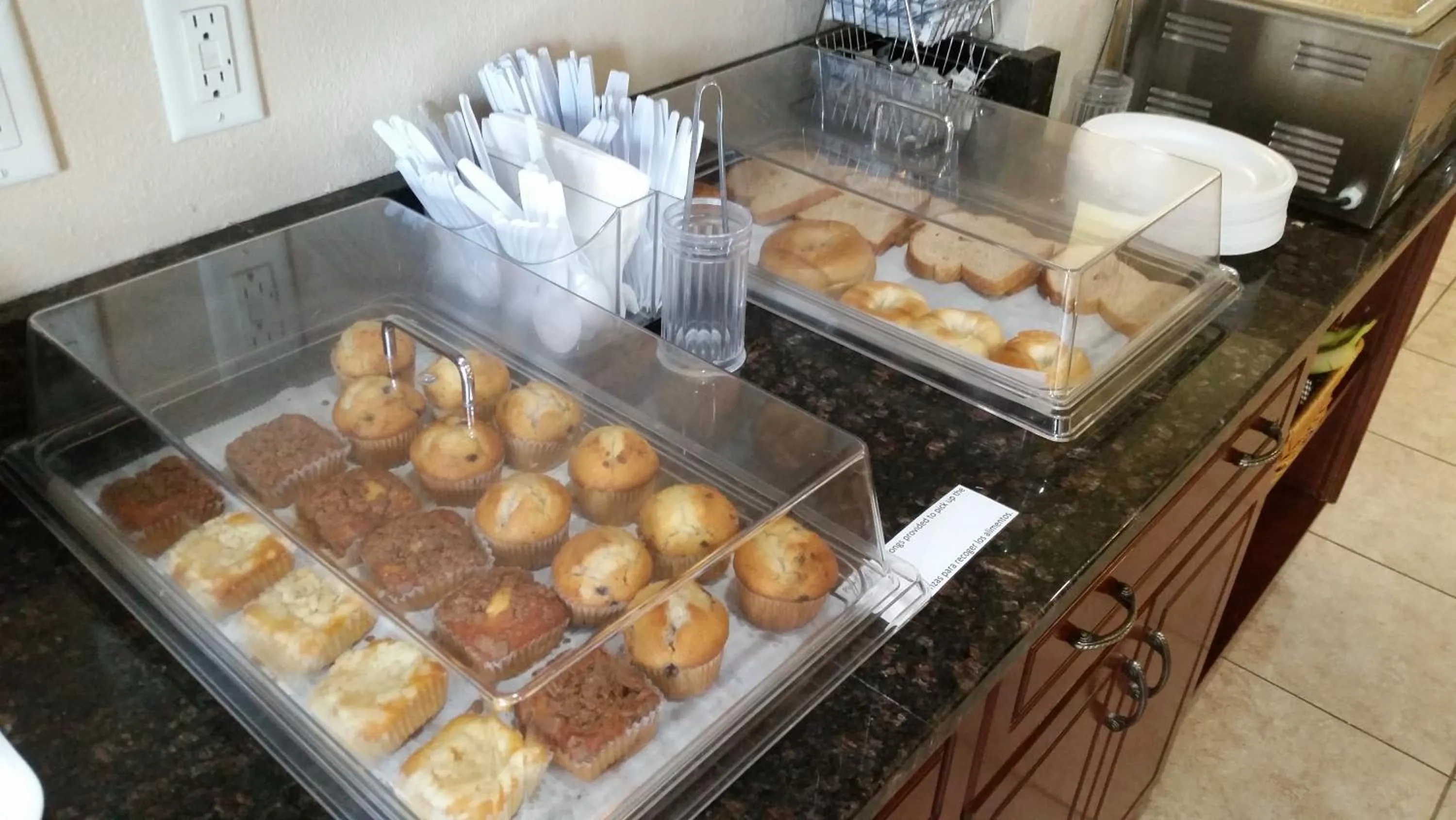 Breakfast in Baymont by Wyndham Grovetown Augusta