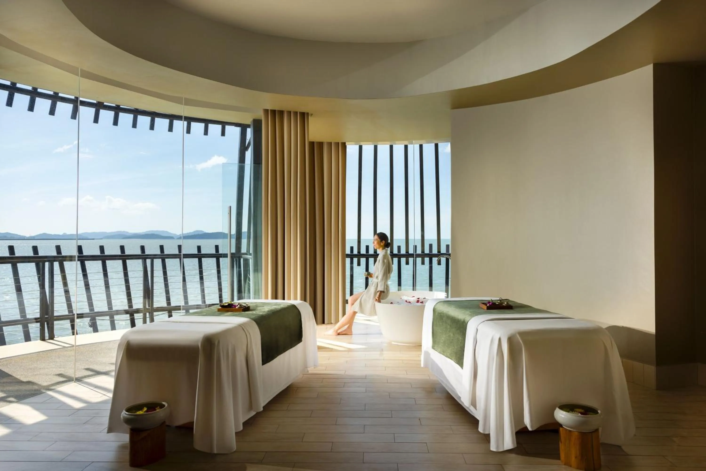 Spa and wellness centre/facilities, Bed in The Ritz-Carlton, Langkawi