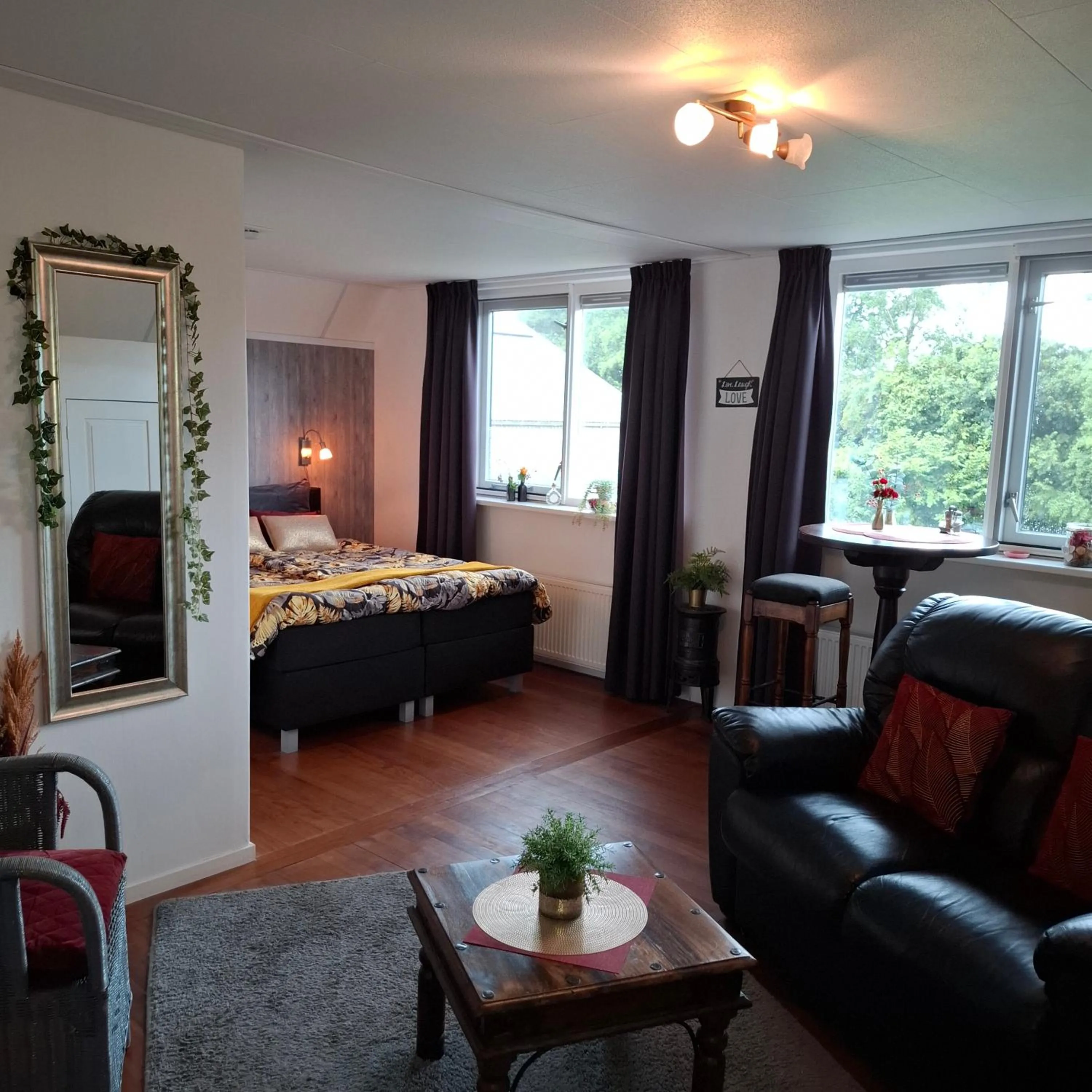 Bed & Breakfast "Bij de Trekgaten", breakfast optioneel