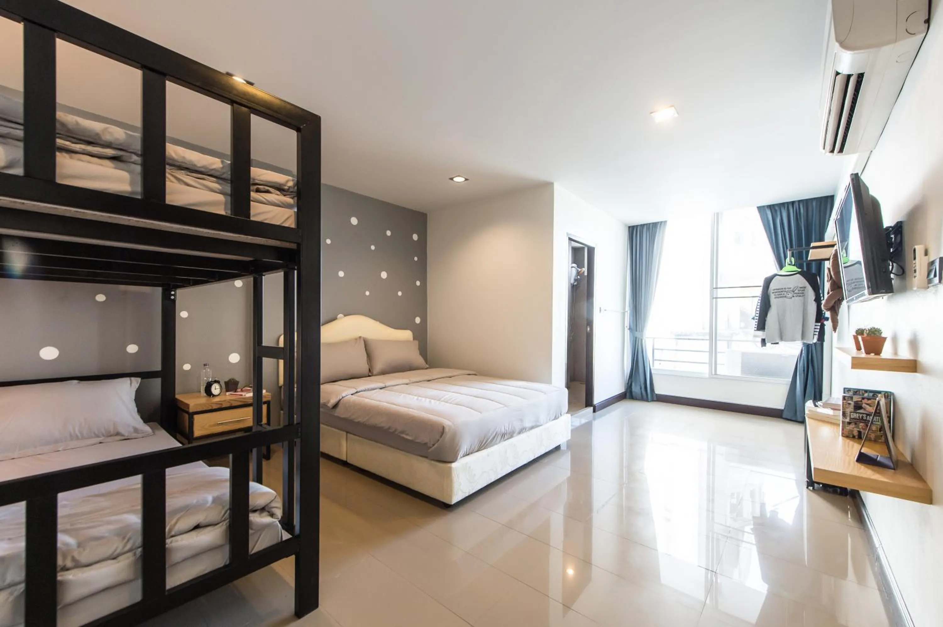 Bedroom, Bed in Full stop. Hostel Chiang Mai