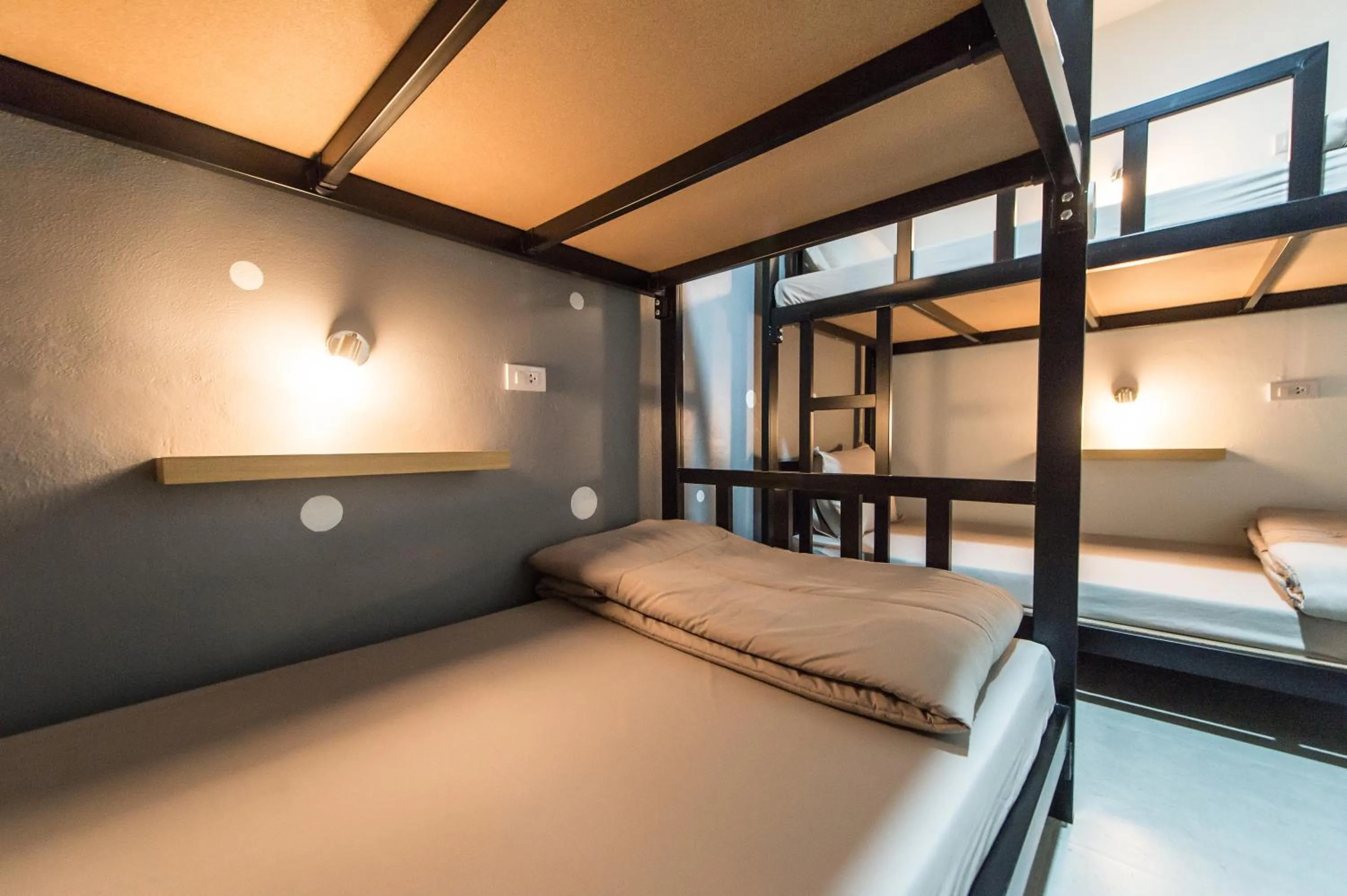 bunk bed, Bed in Full stop. Hostel Chiang Mai