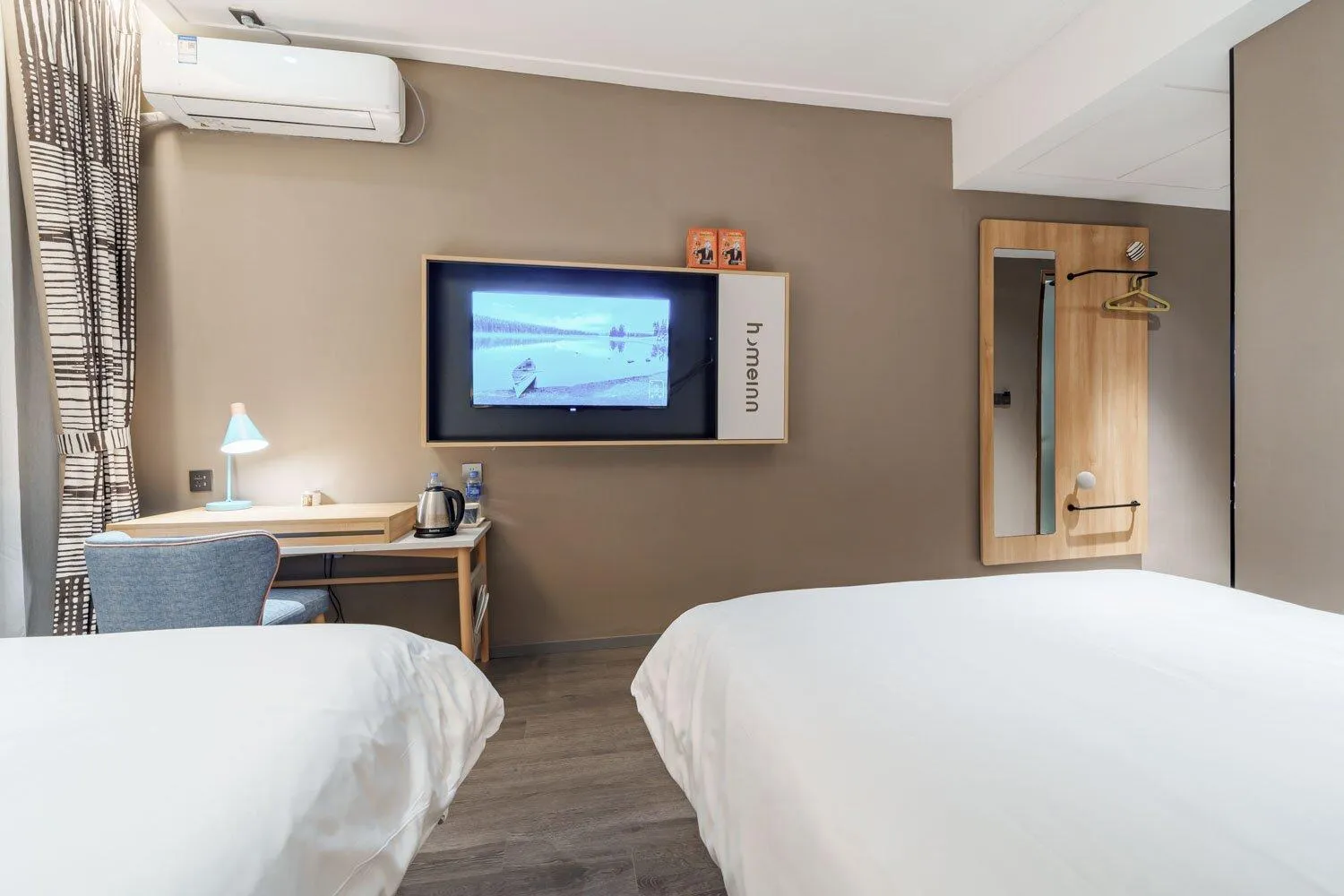 TV and multimedia, Bed in Home Inn Zhangjiajie Tianmen Mountain Branch