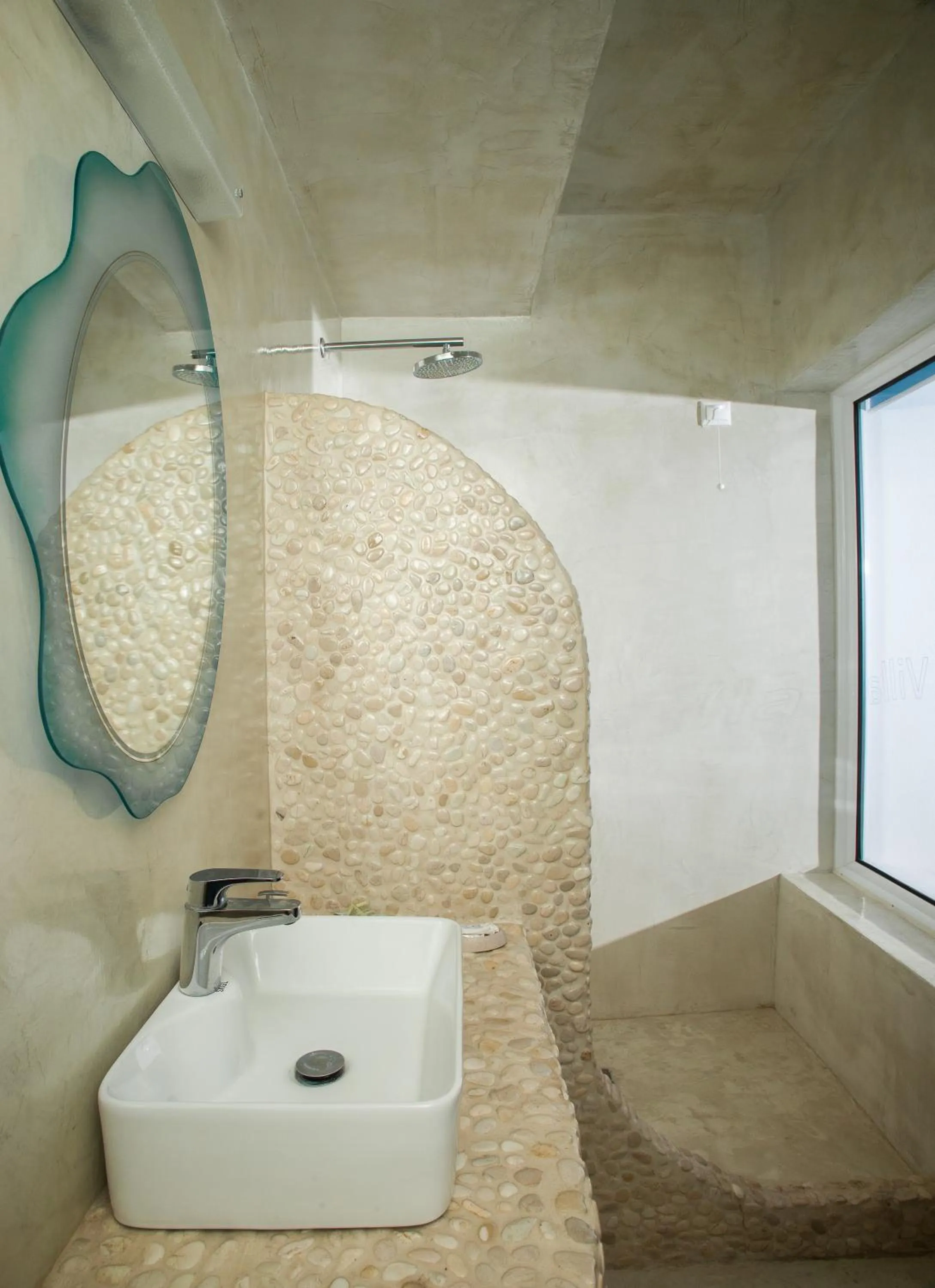Bathroom in Roula Villa Studios & Apartments