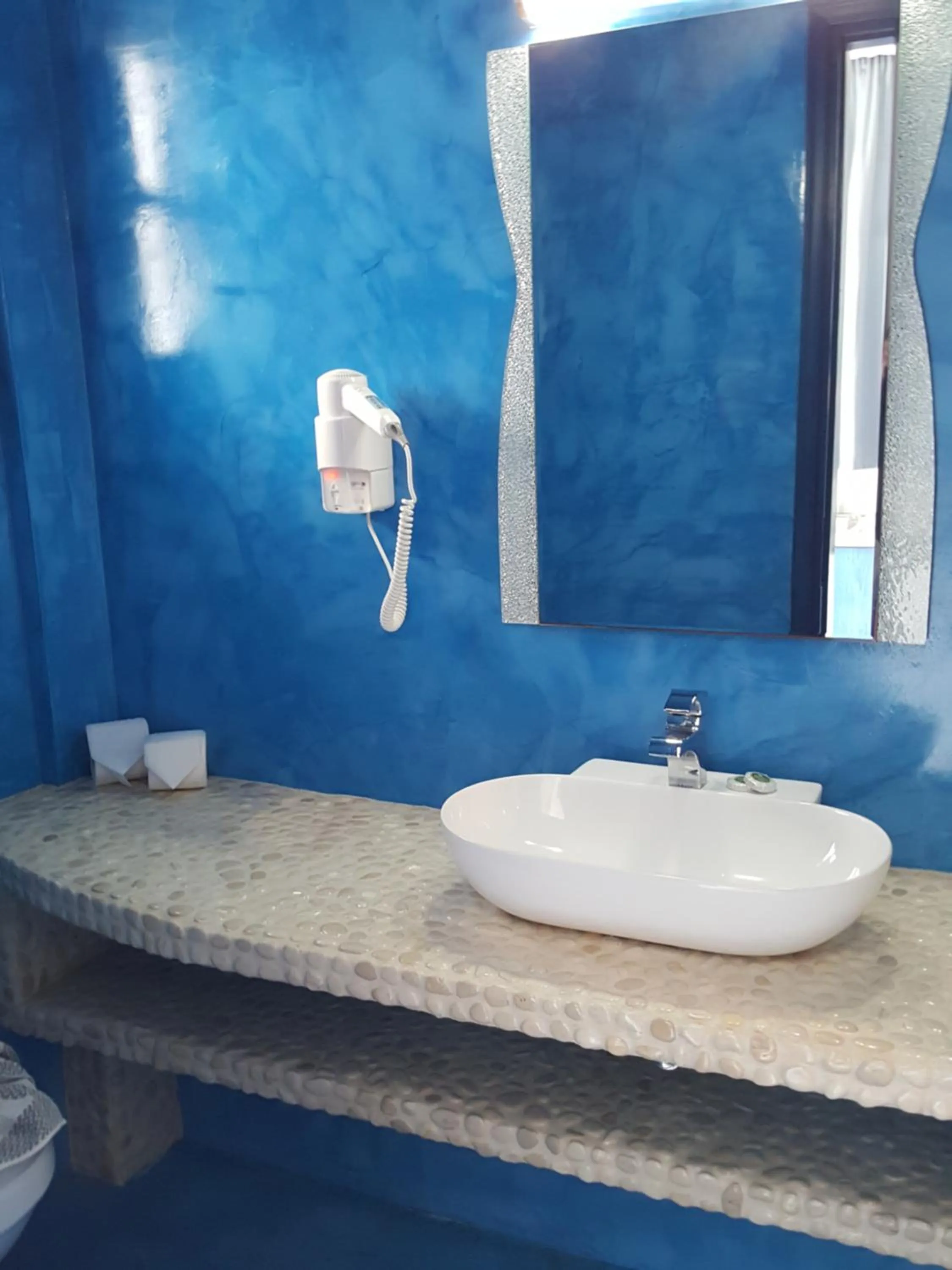 Bathroom in Roula Villa Studios & Apartments