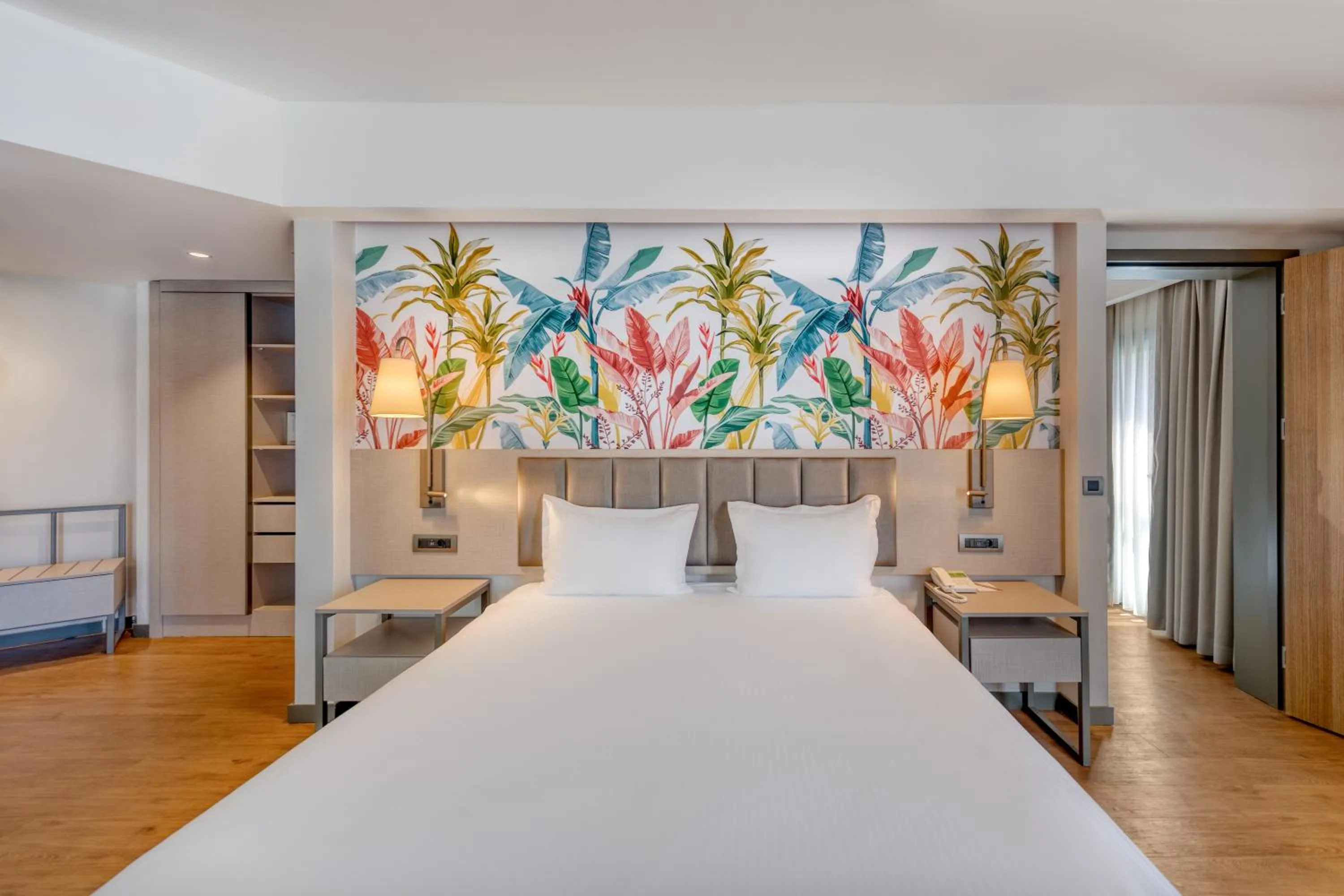 Massage, Bed in Megasaray Club Belek