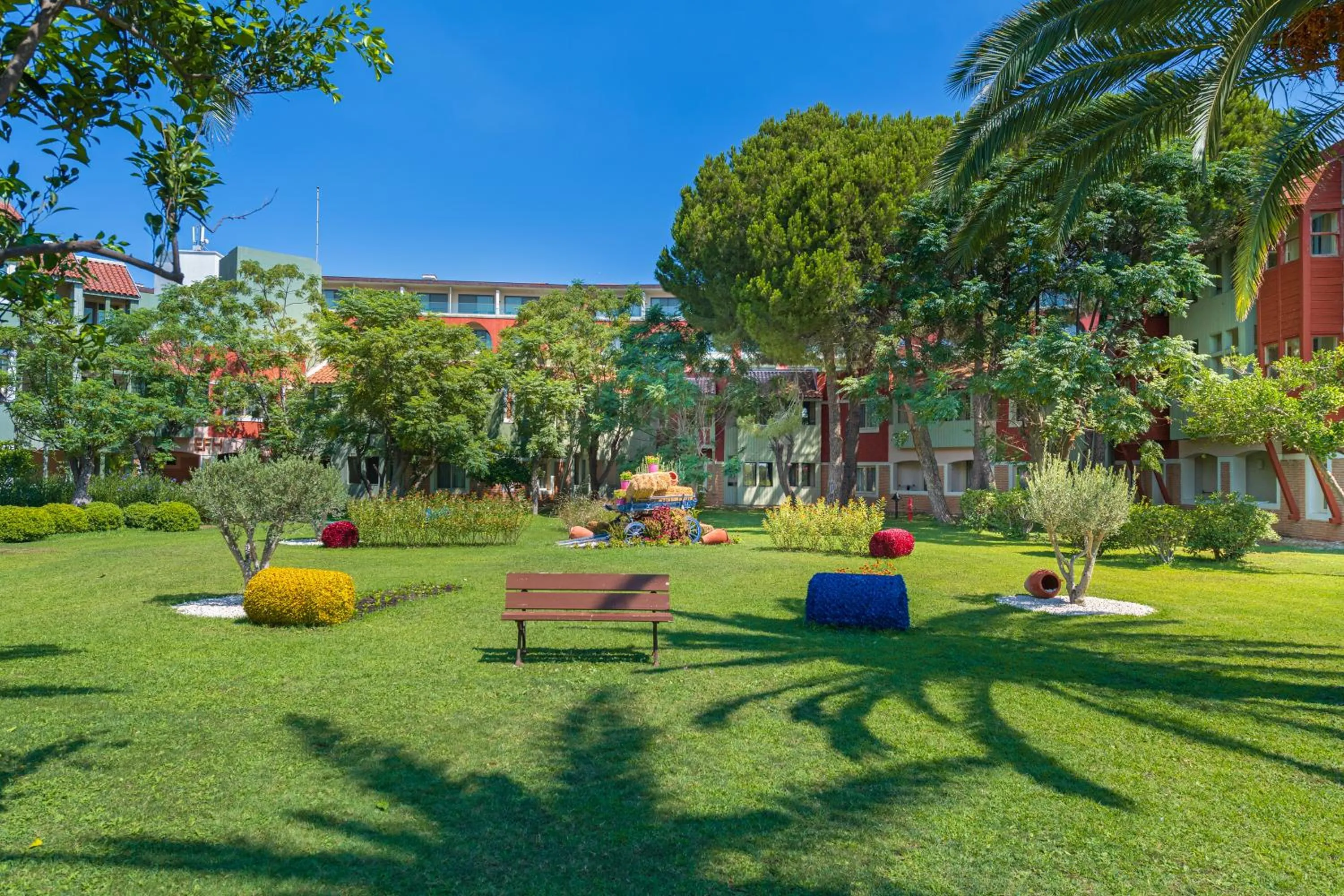 Garden in Megasaray Club Belek
