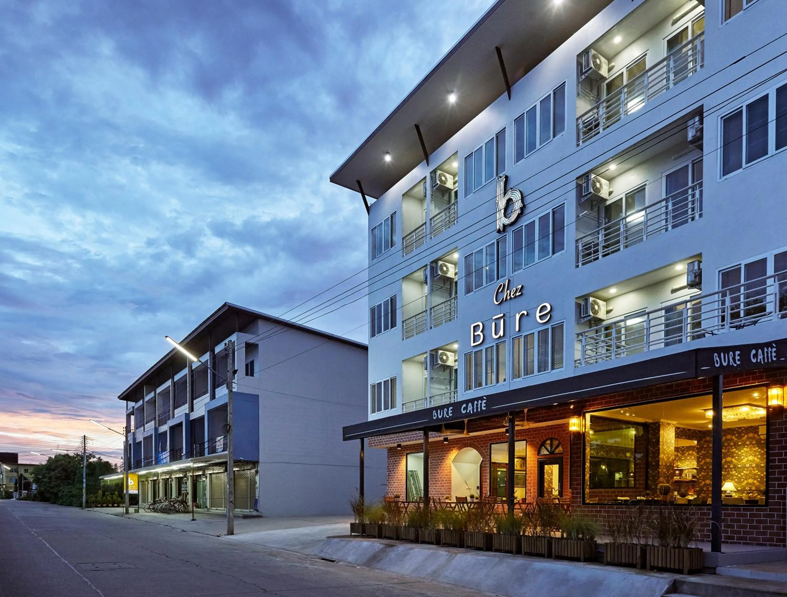 Property building in Chez Bure - Bure Homestay