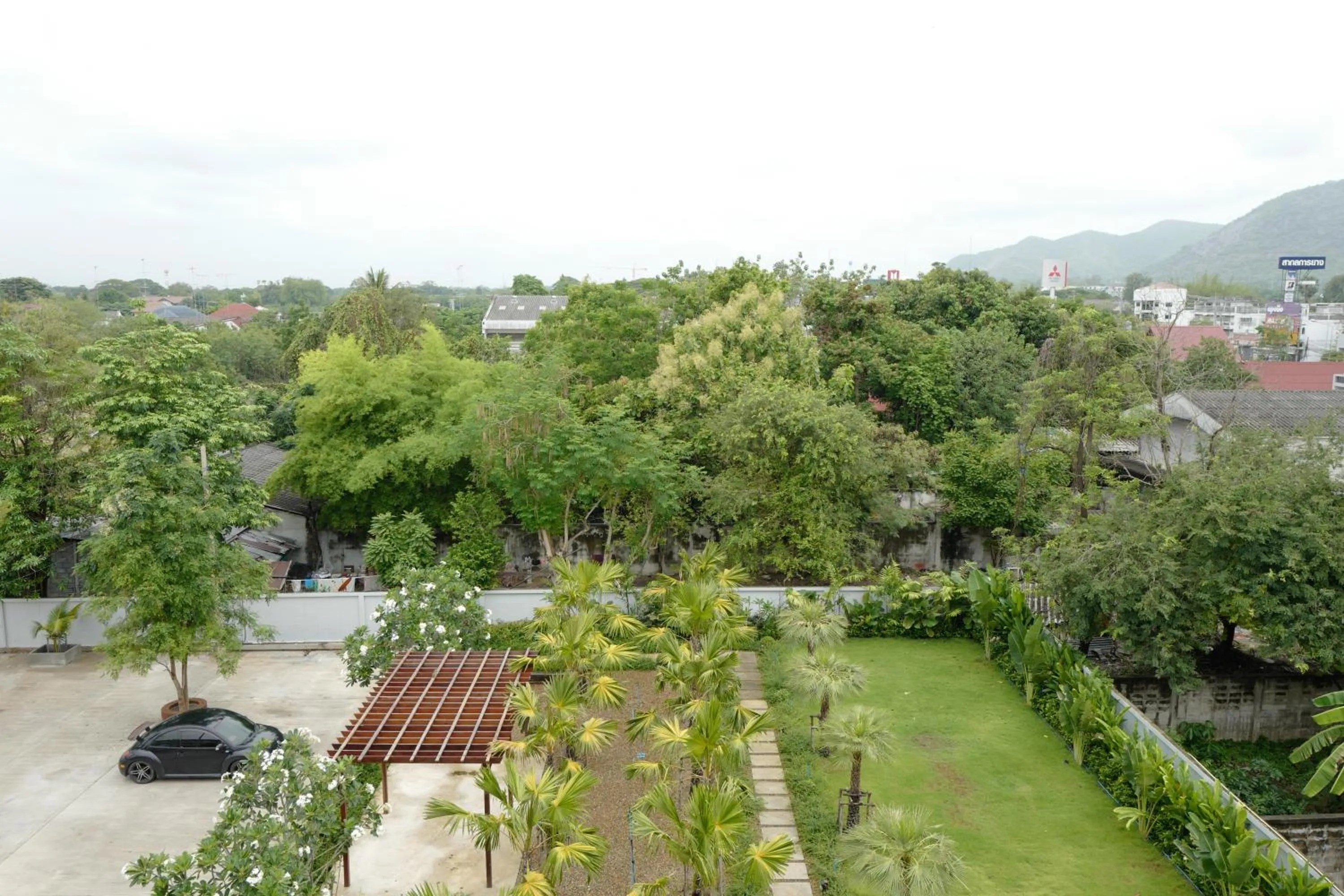 Garden view in Chez Bure - Bure Homestay