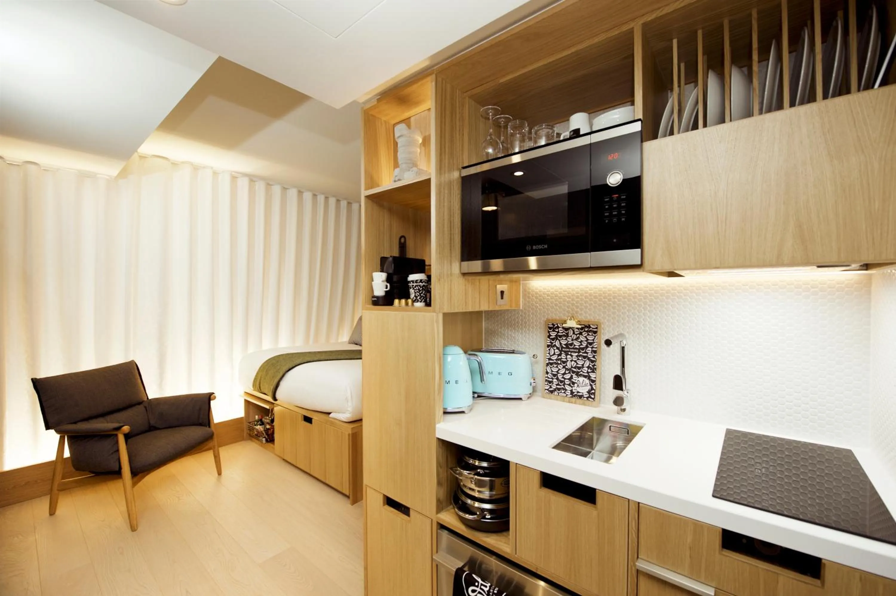 Kitchen or kitchenette in Wilde Aparthotels London Covent Garden