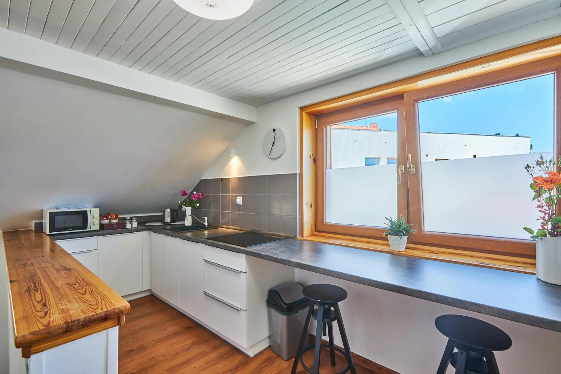 Coffee/tea facilities in Villa Gap apartments