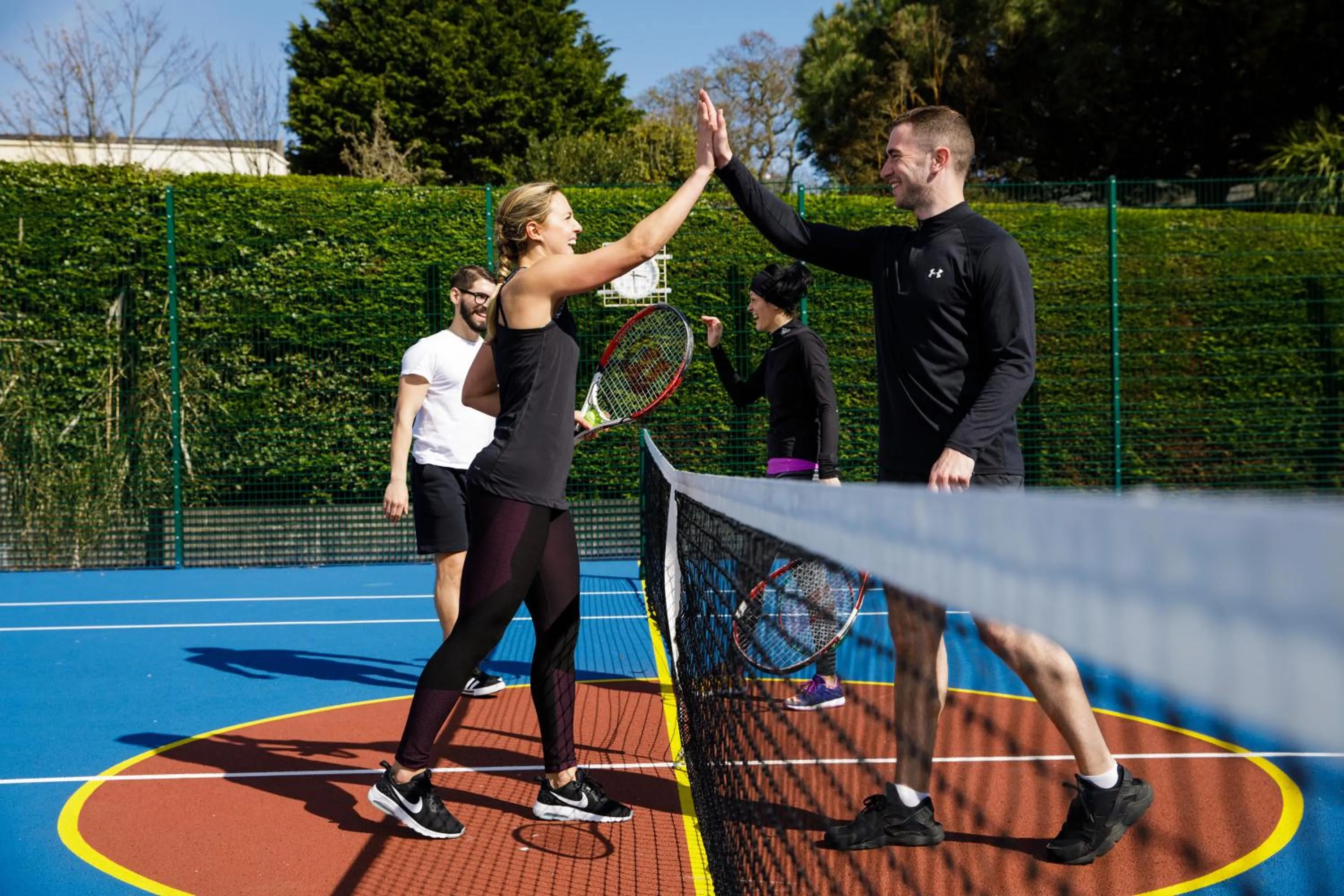 Tennis court in Merton Hotel