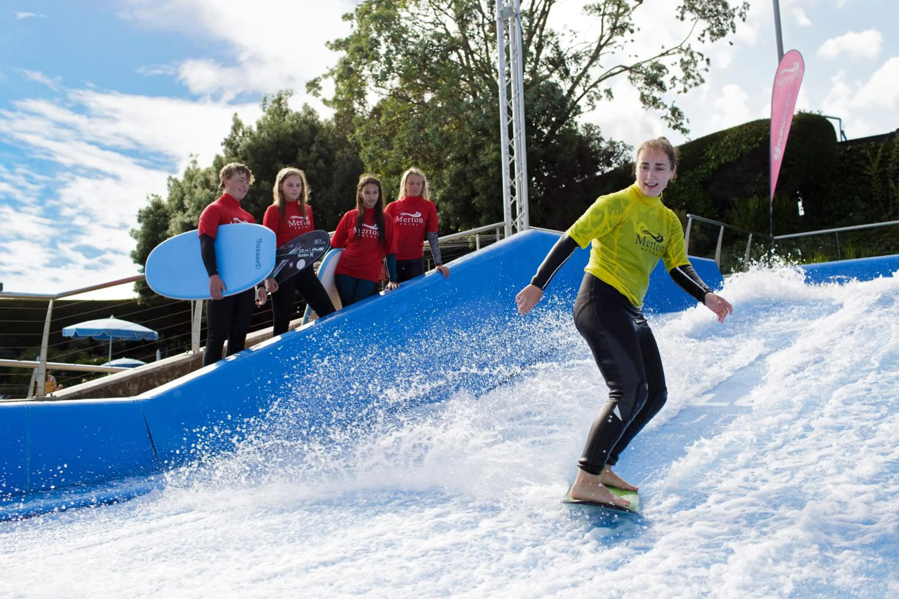 Swimming pool in Merton Hotel