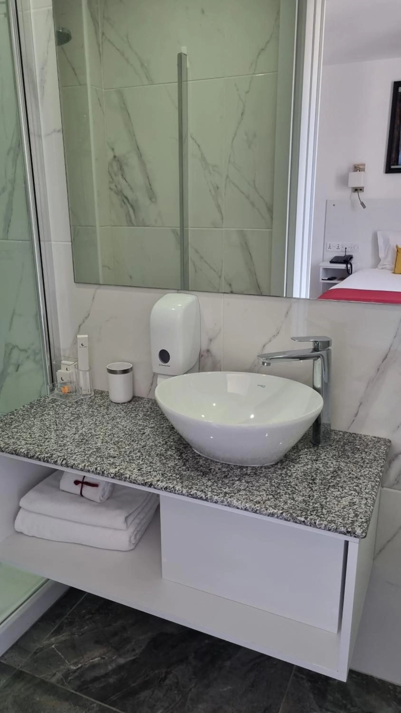 Bathroom in Art & Wine Boutique Hotel