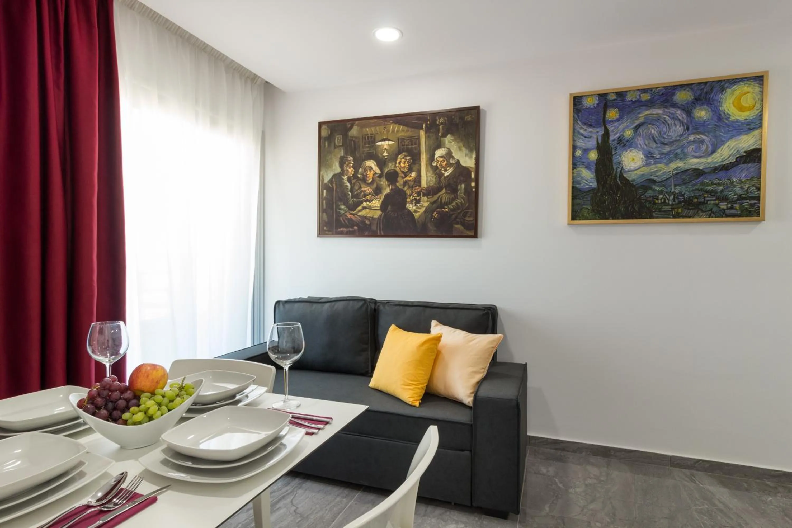 Dining area in Art & Wine Boutique Hotel