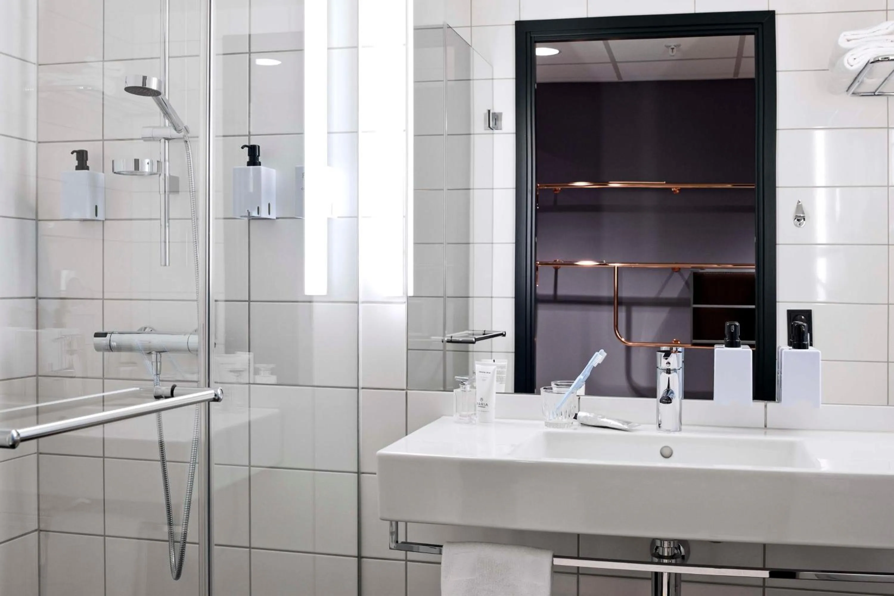 Bedroom in Scandic Continental