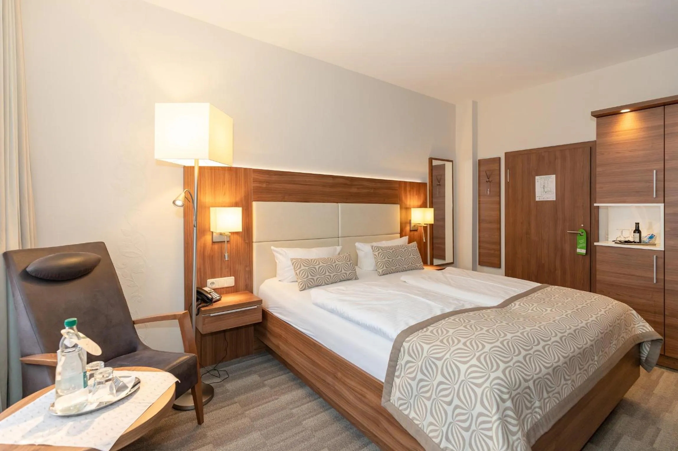 Photo of the whole room, Bed in HOTEL am STRAND