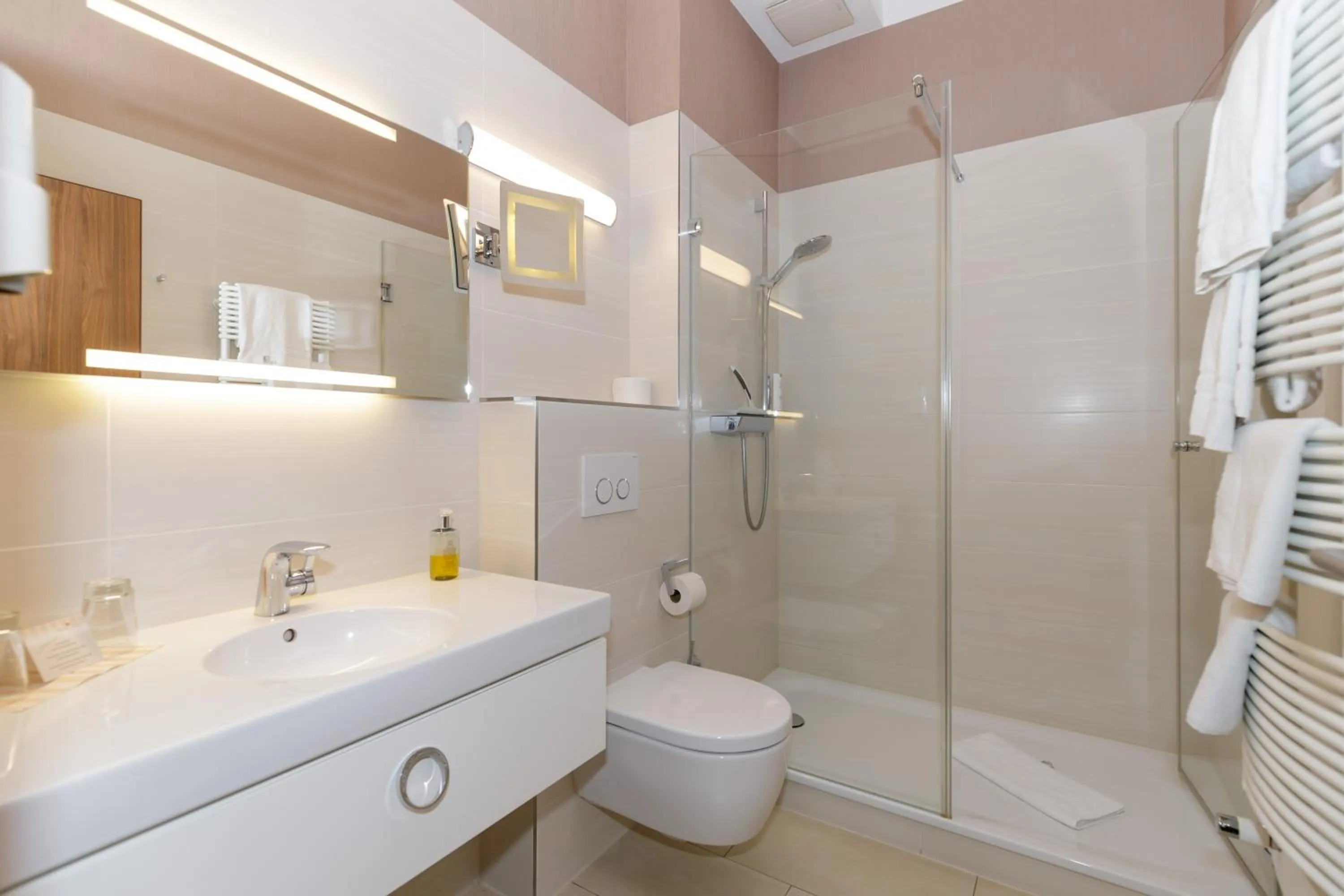 Bathroom in HOTEL am STRAND