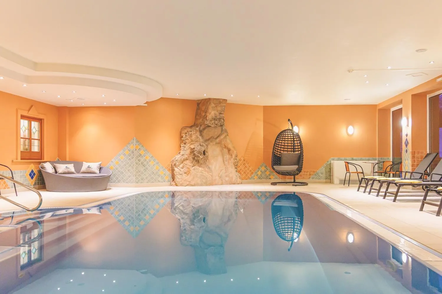 Swimming pool in Hotel Styrolerhof