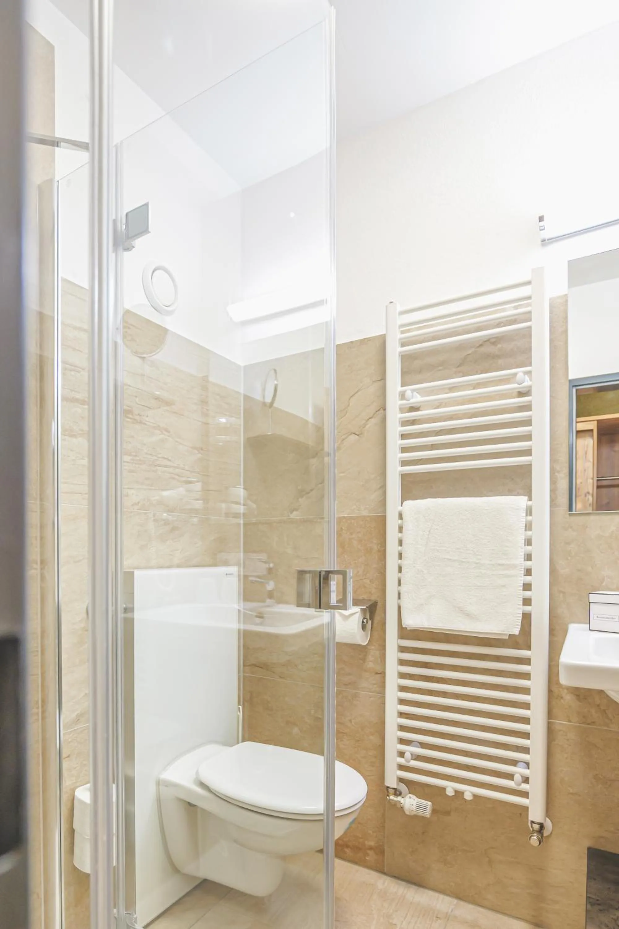 Bathroom in Hotel Styrolerhof