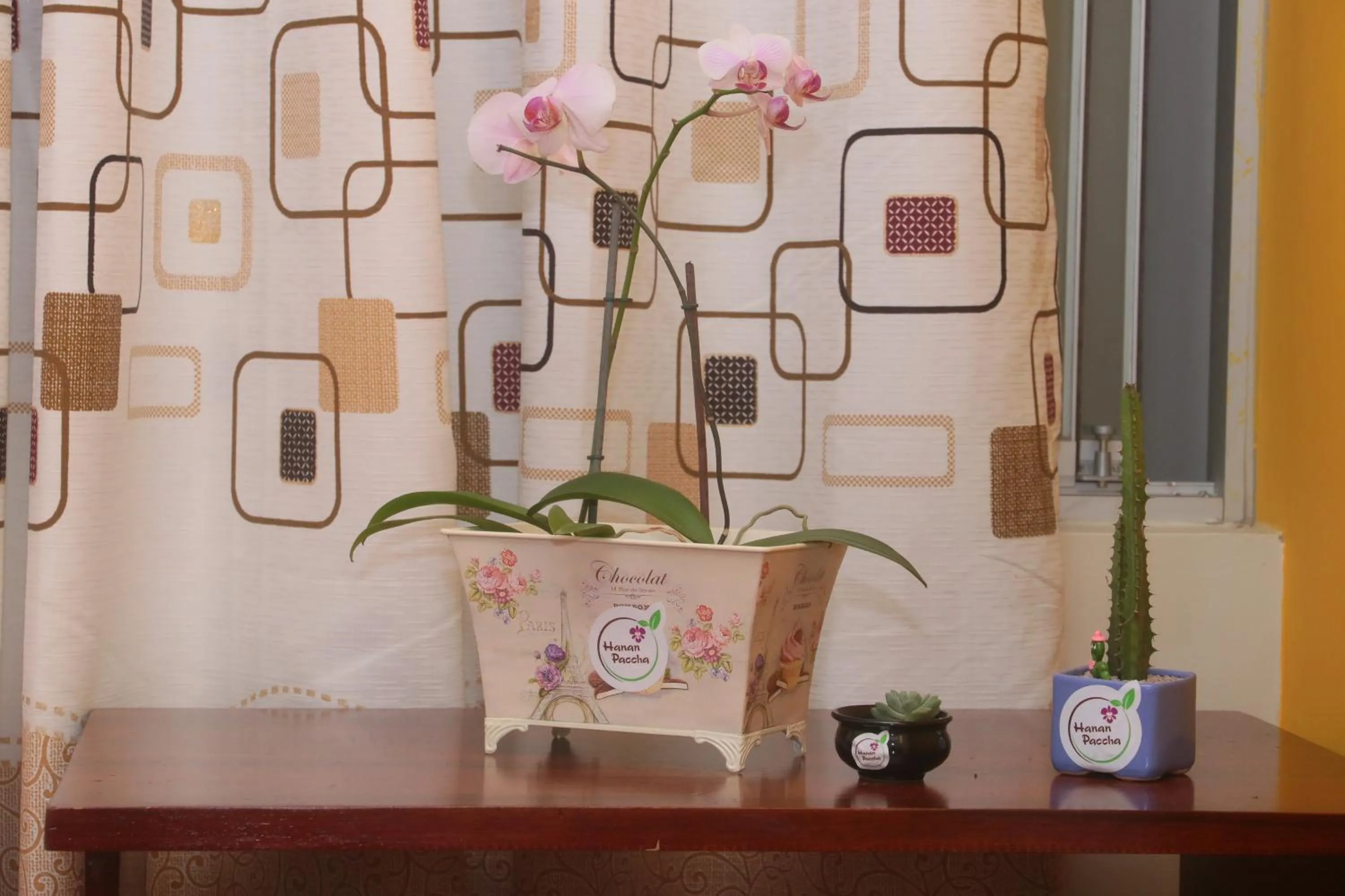 Decorative detail in Flor del Valle Posada