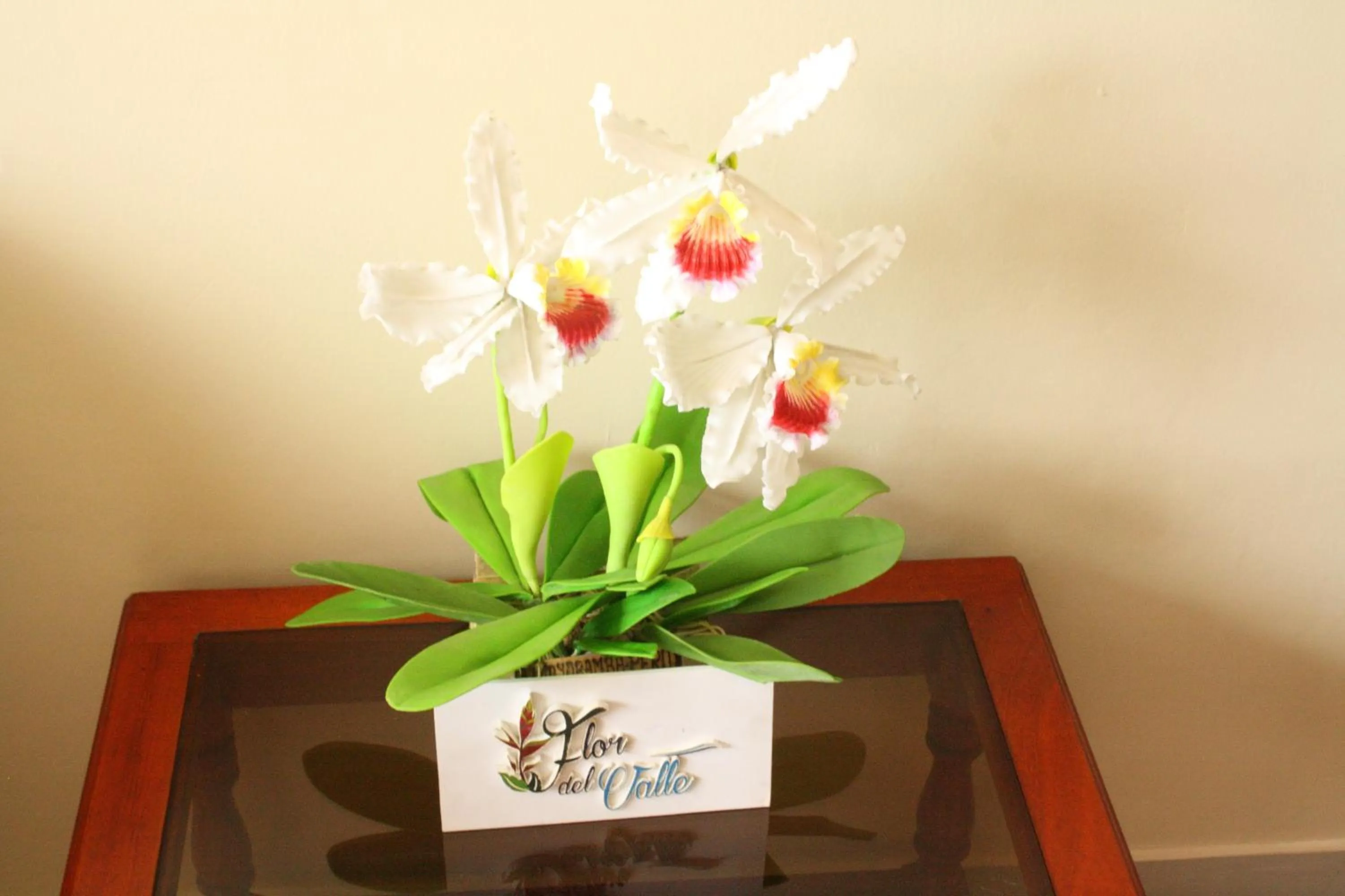 Decorative detail in Flor del Valle Posada