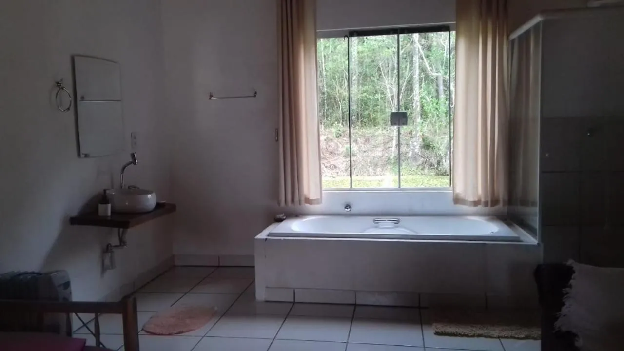 Spring in Pousada Chalés da Lua