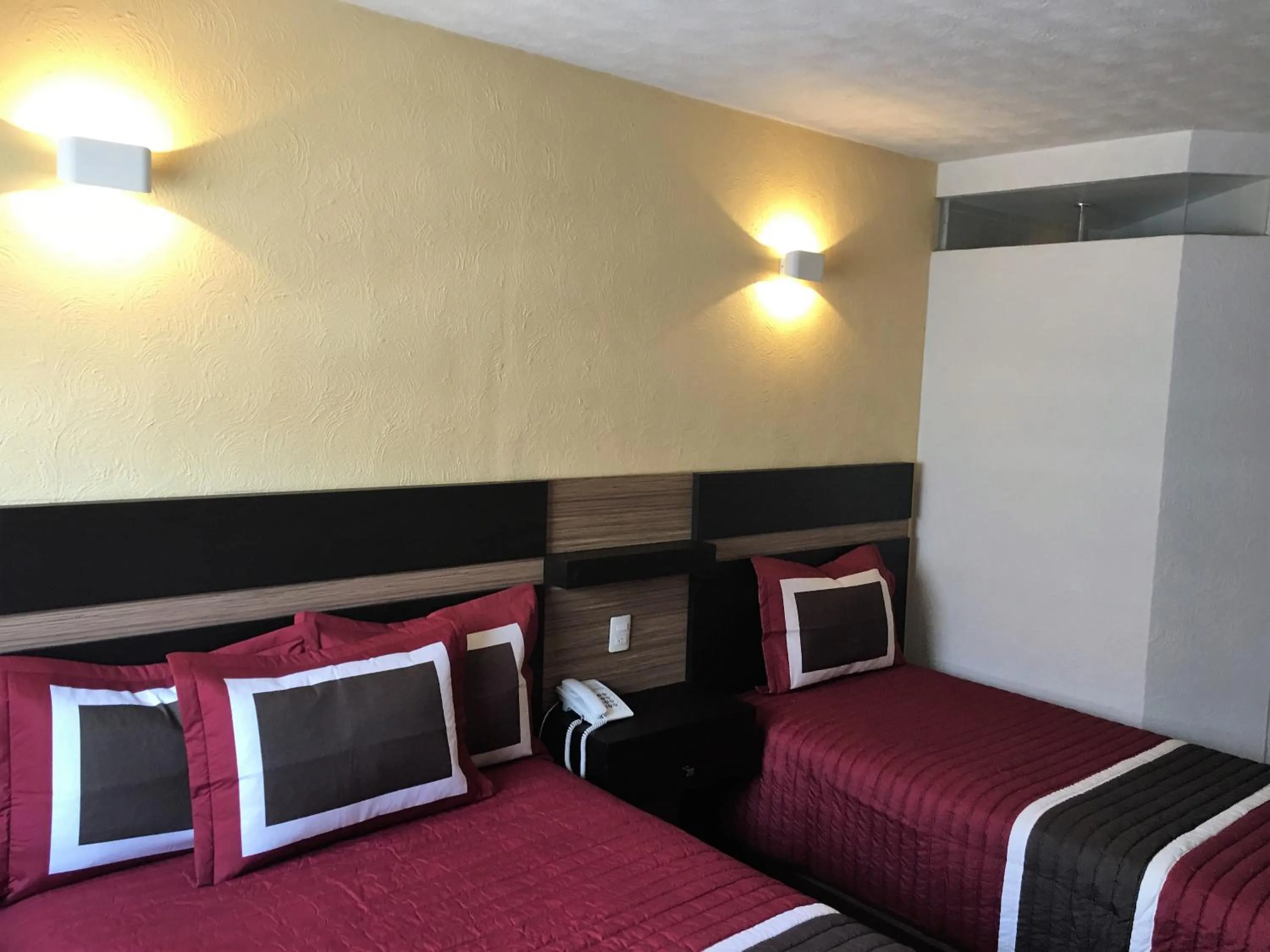 Bedroom, Bed in Ibeurohotel Guadalajara Expo