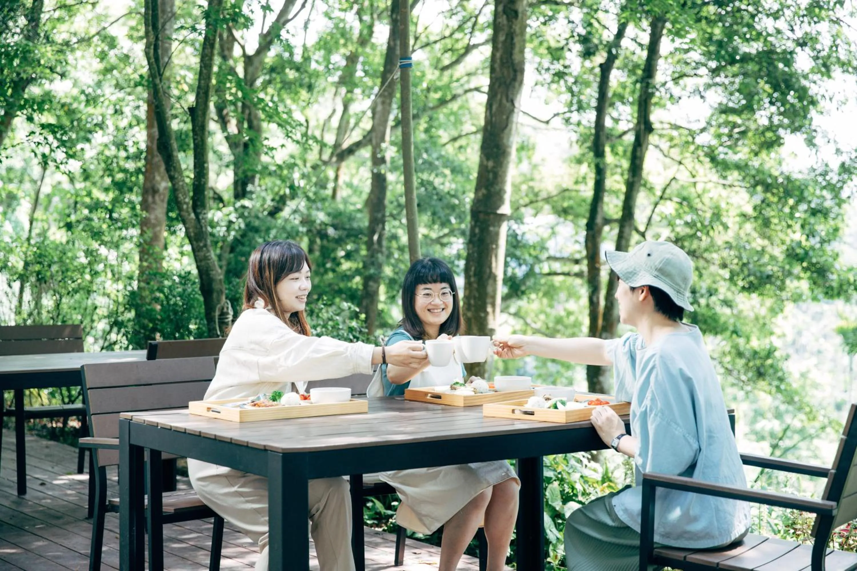 Property building in Green Wave Sanyi BY REINDEER