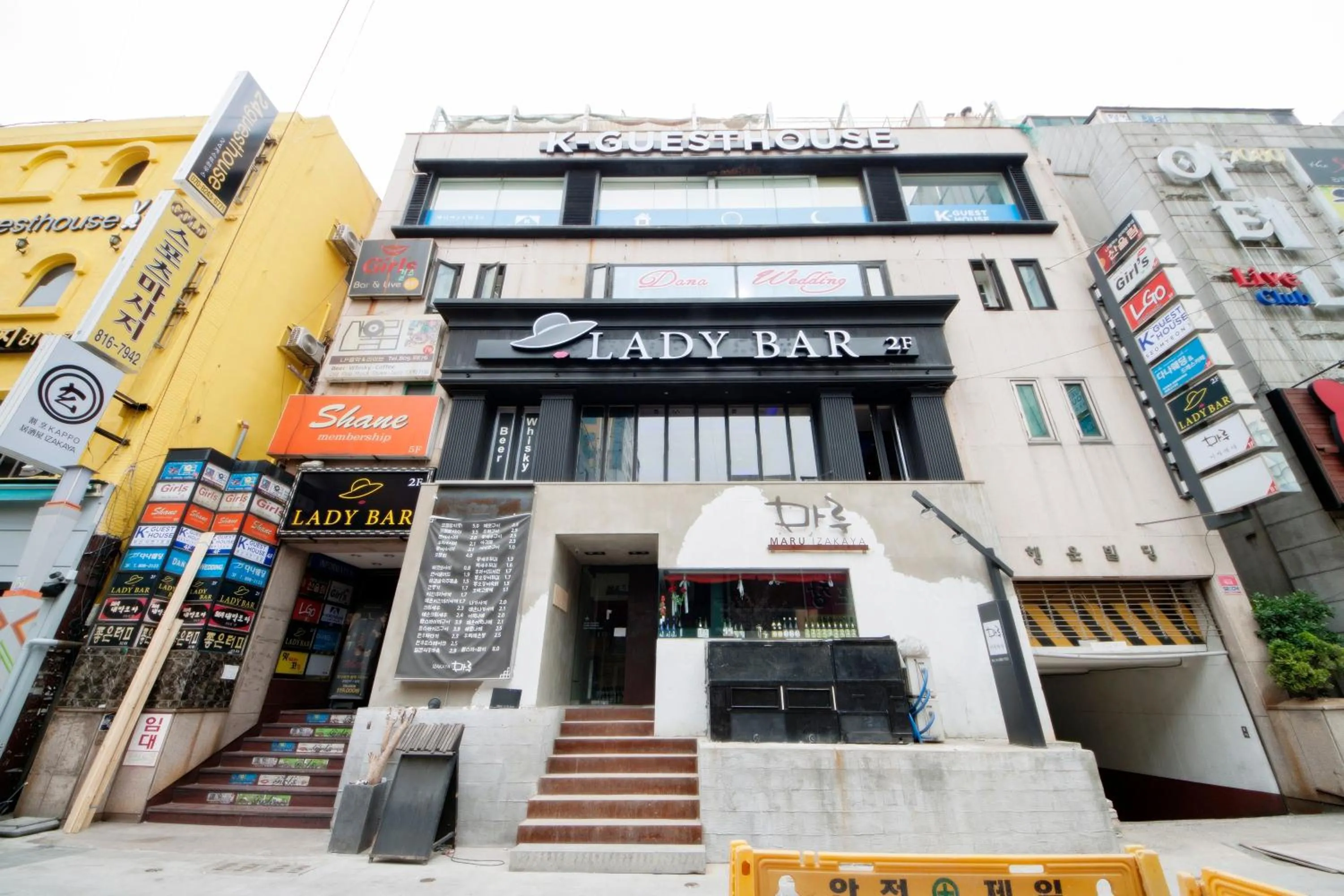 Facade/entrance in K-Guesthouse Seomyeon 1