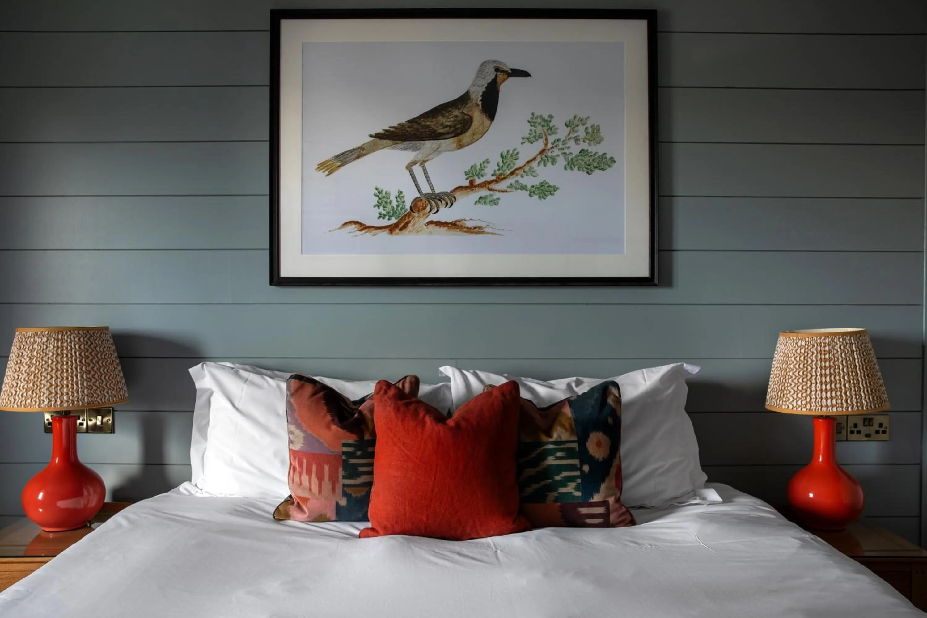 Bedroom, Bed in The Bridge Hotel