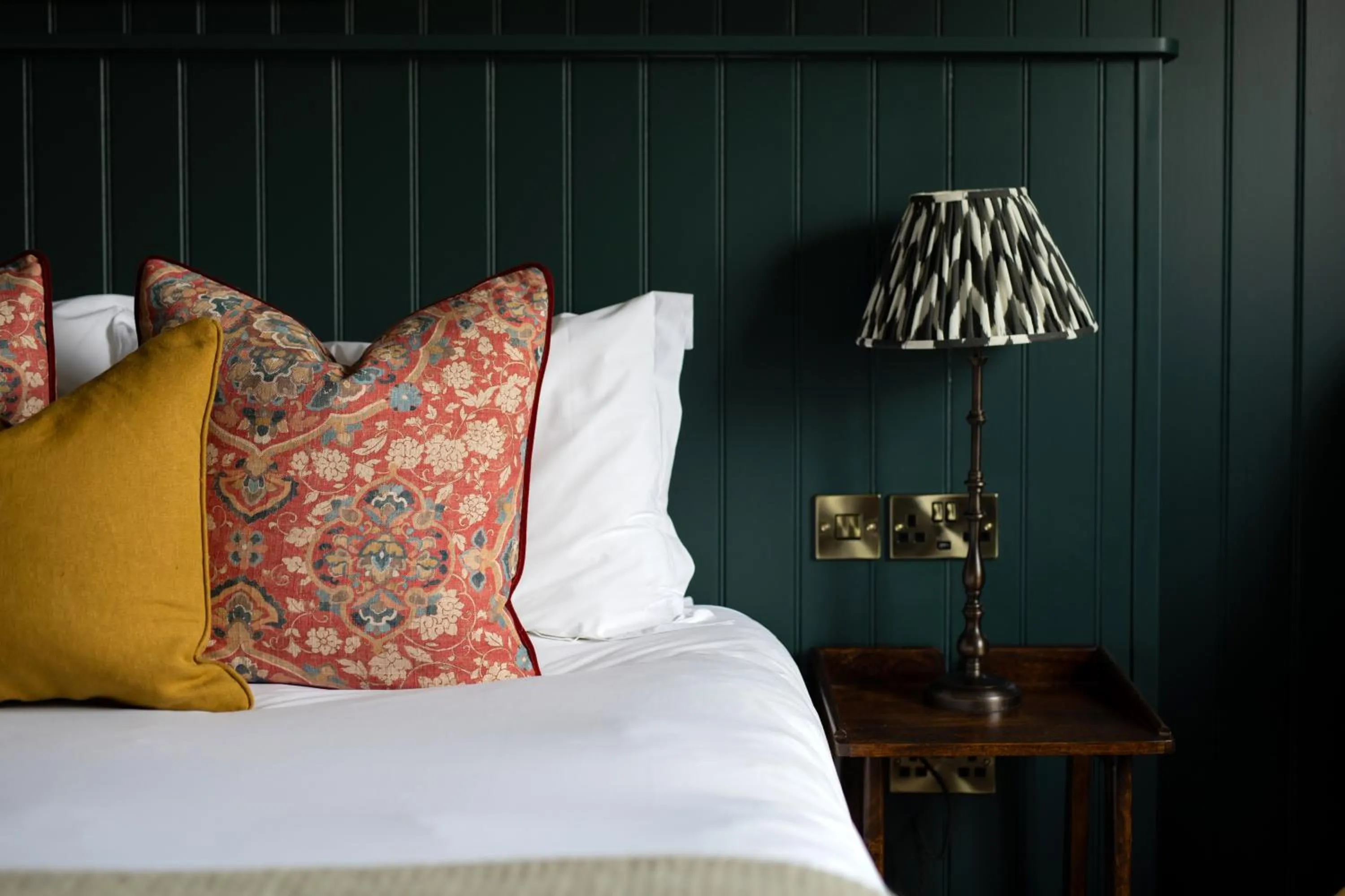 Bedroom, Bed in The Bridge Hotel