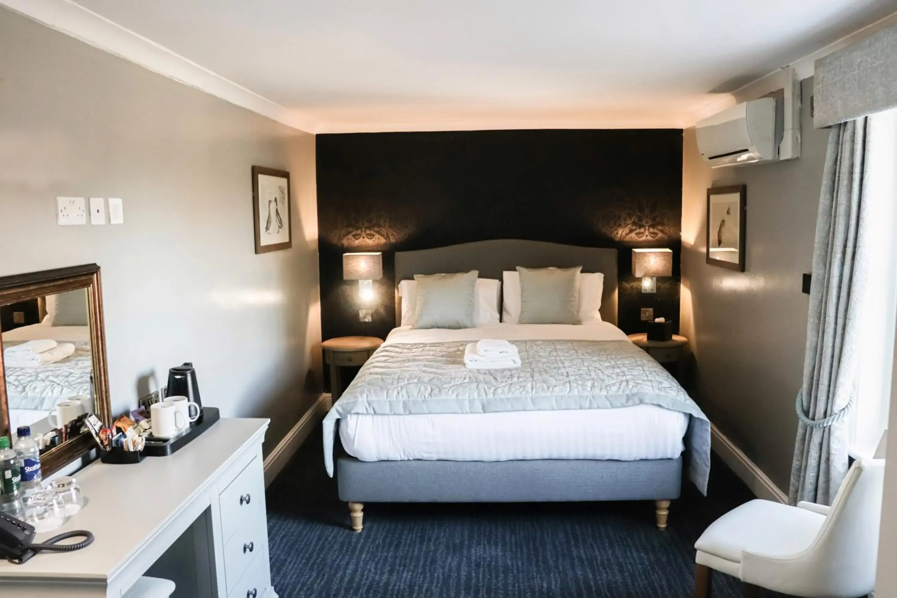 Standard Double Room in Thames Riviera Hotel, Sure Hotel Collection by Best Western Standard Double Room in Thames Riviera Hotel, Sure Hotel Collection by Best Western