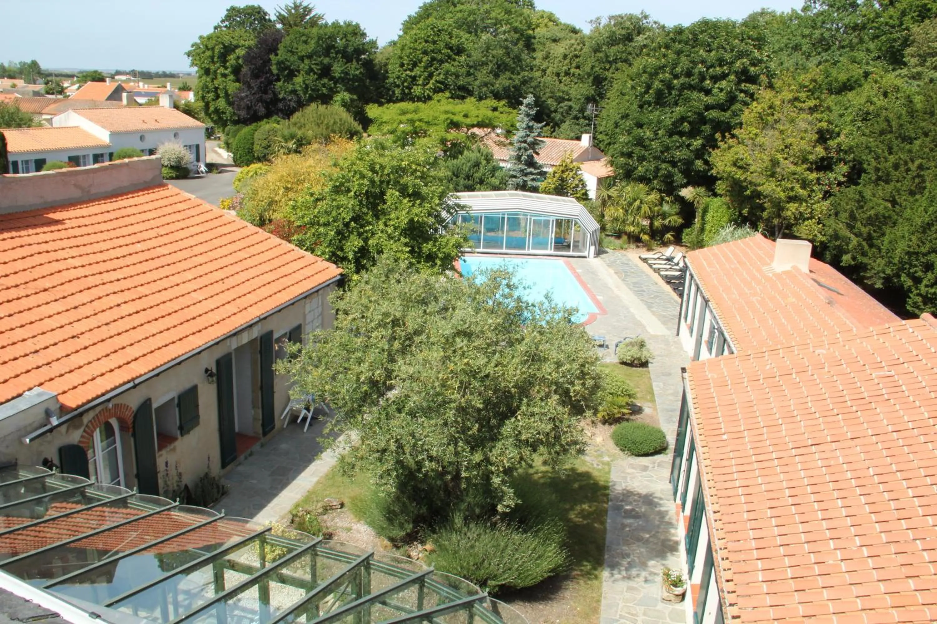 Facade/entrance in Domaine Le Martinet, The Originals Relais
